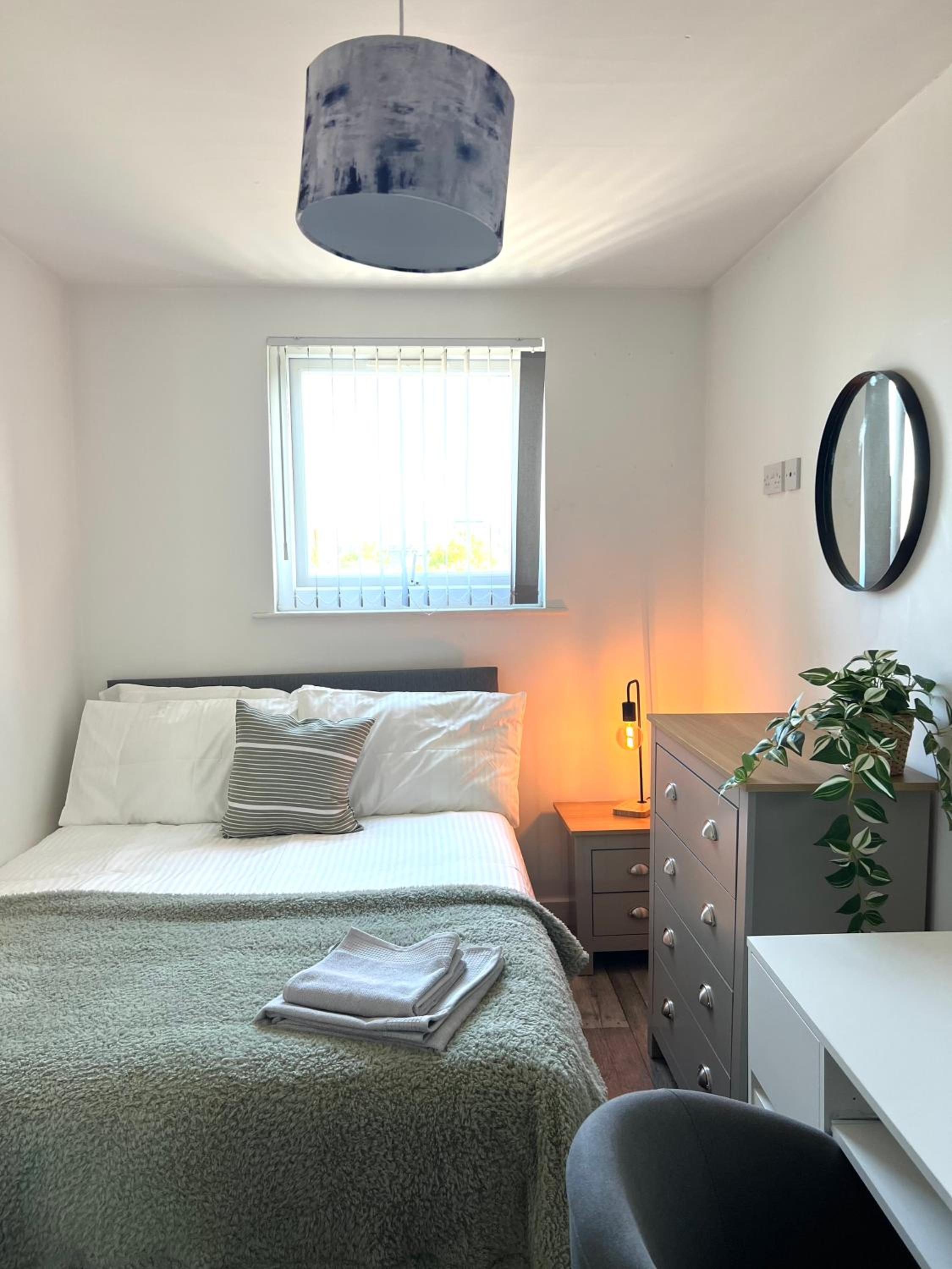 Ling Street - City Centre - Long stays - Contractors