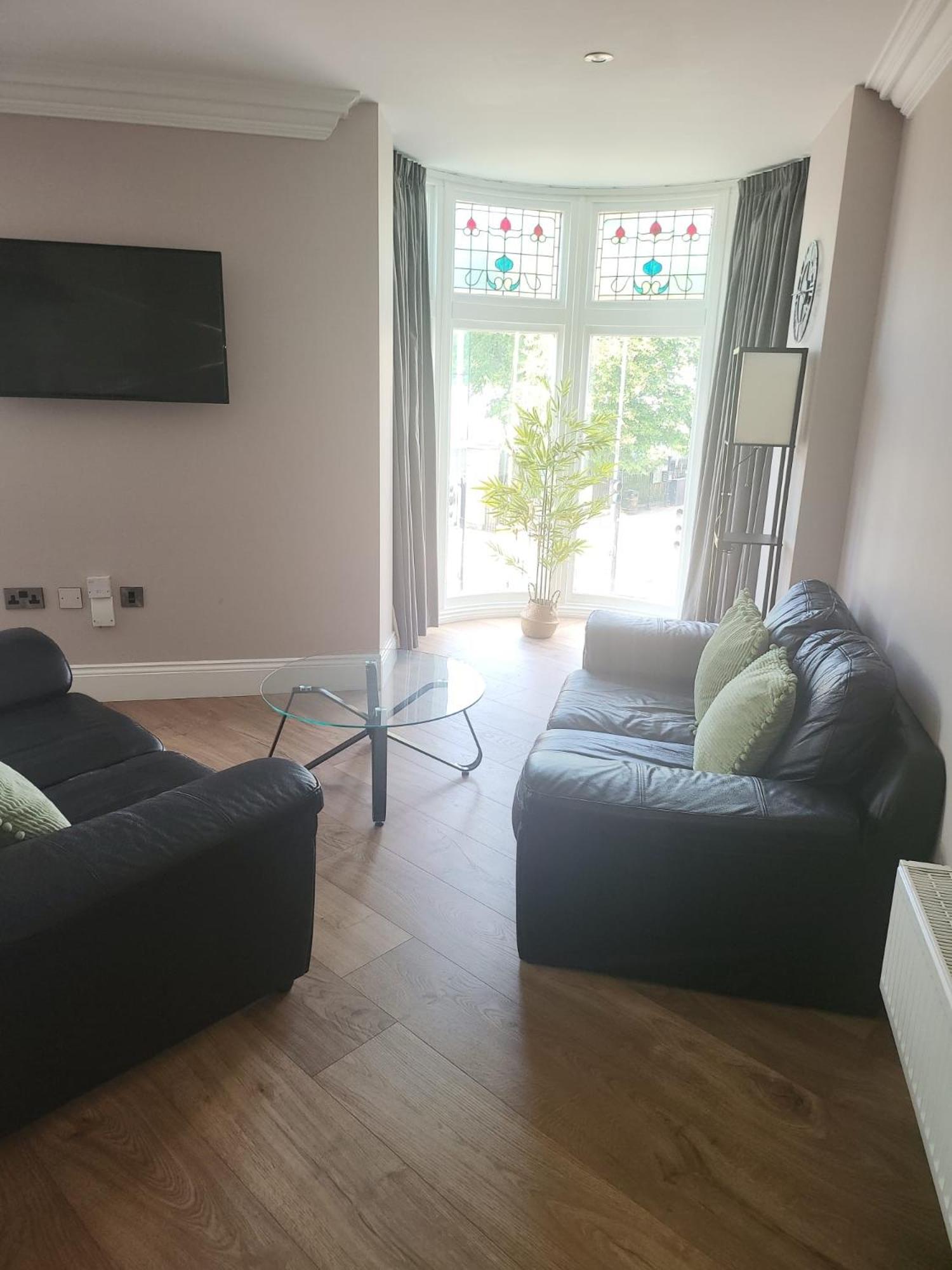 Harrogate Lifestyle Apartments Ltd