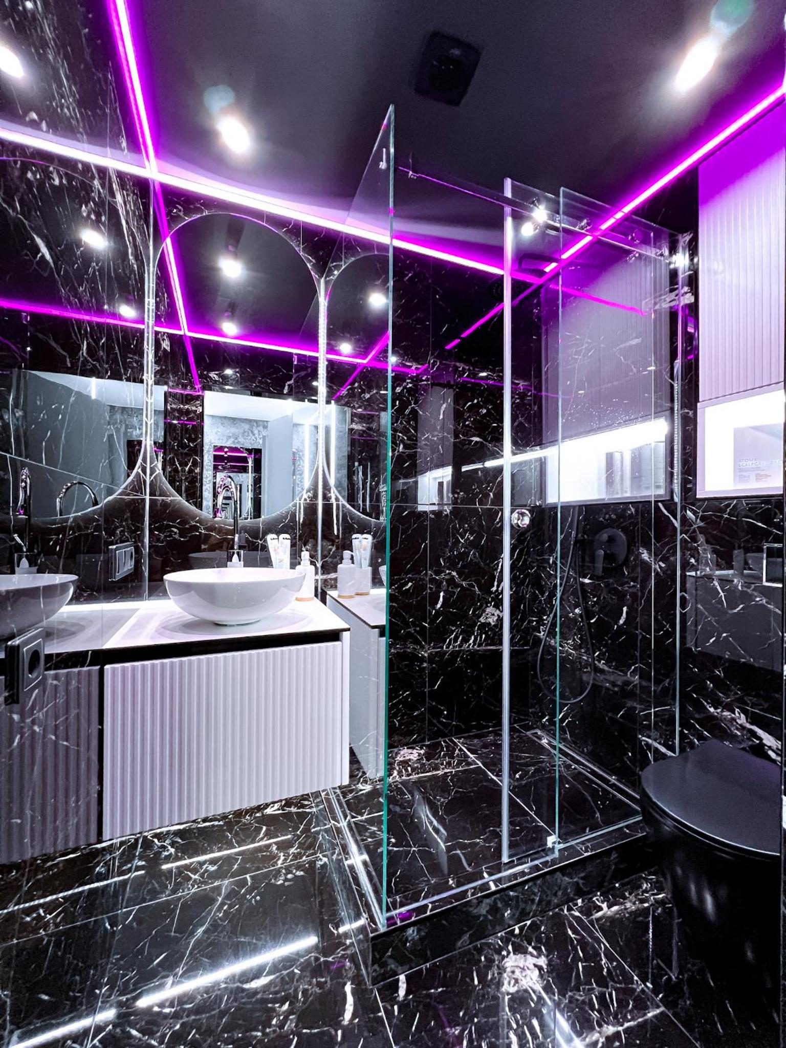 Black Pearl Luxury Apartment view 2