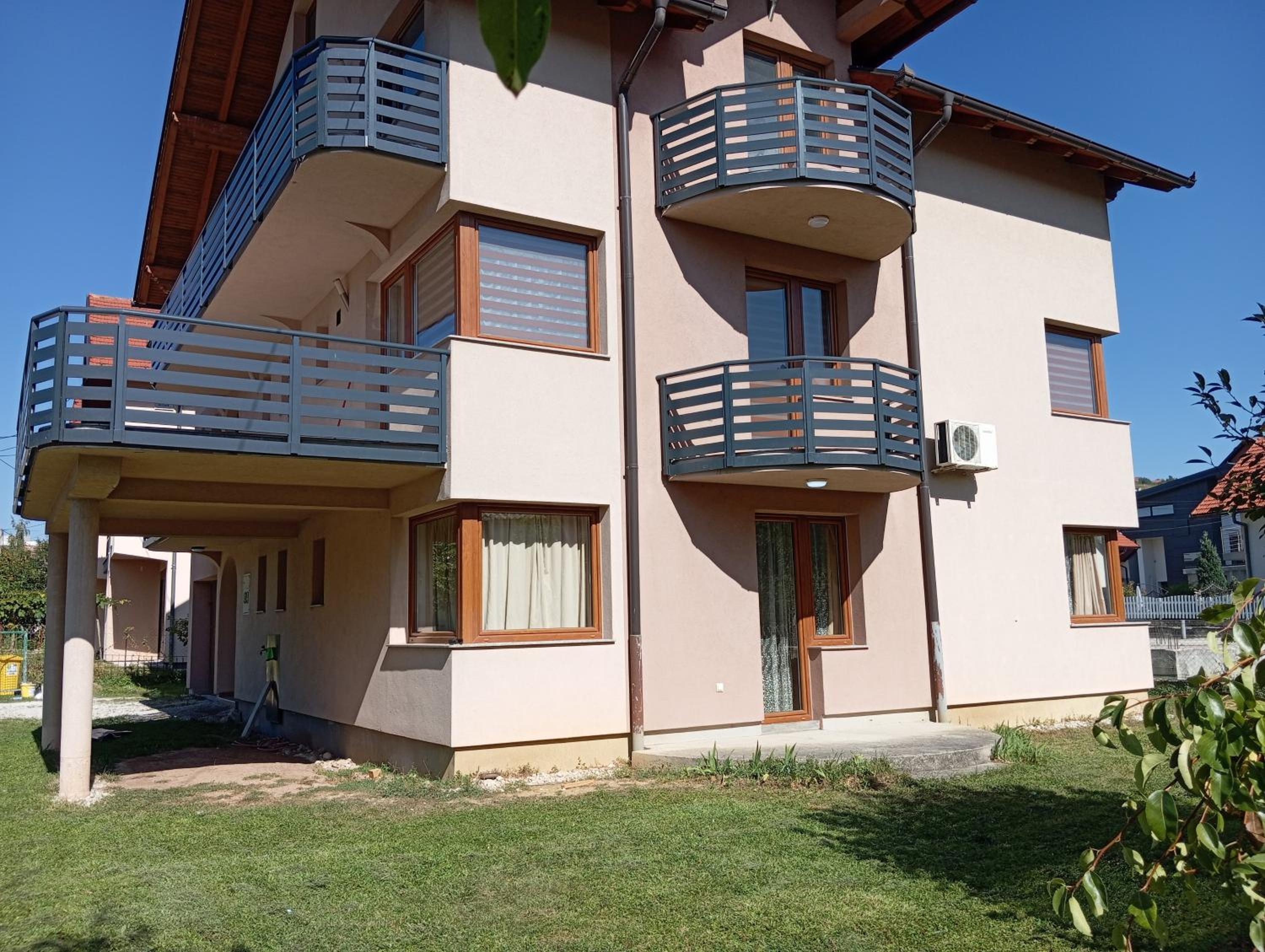 REAL apartment