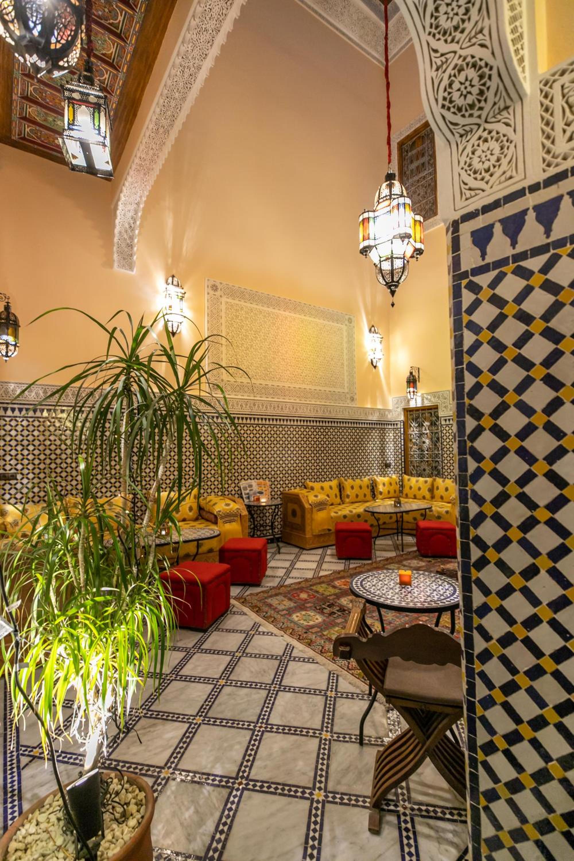 lounge