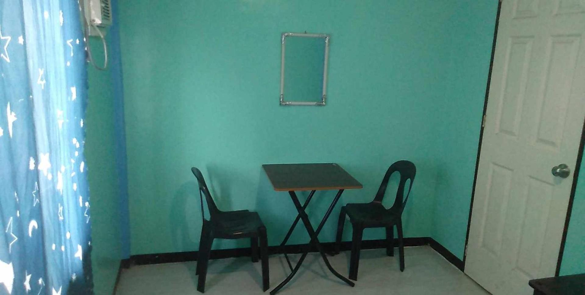 Kuya Edgar's Lodging House