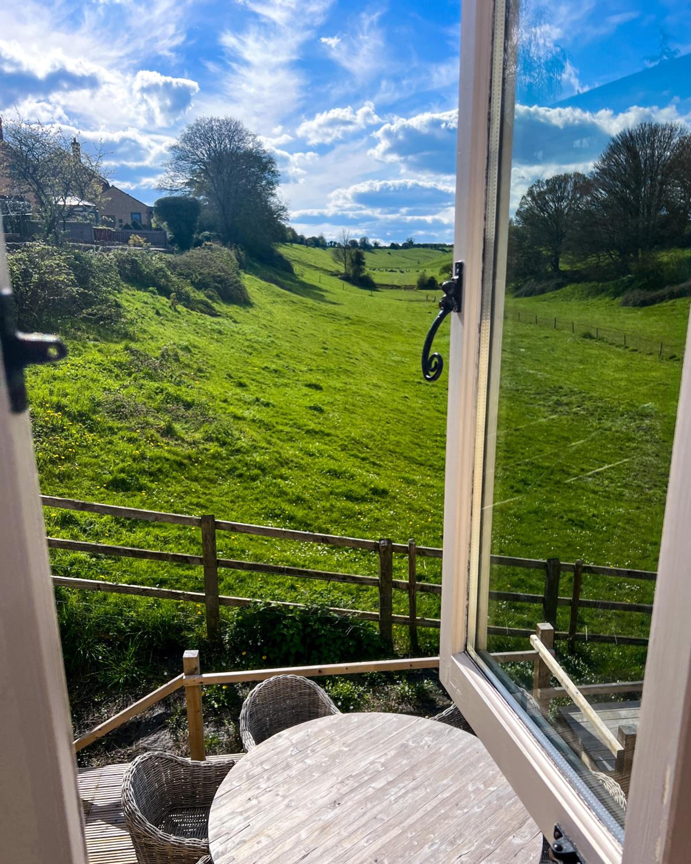 Sherborne Vacations - The Kings Arms - Property Image 35