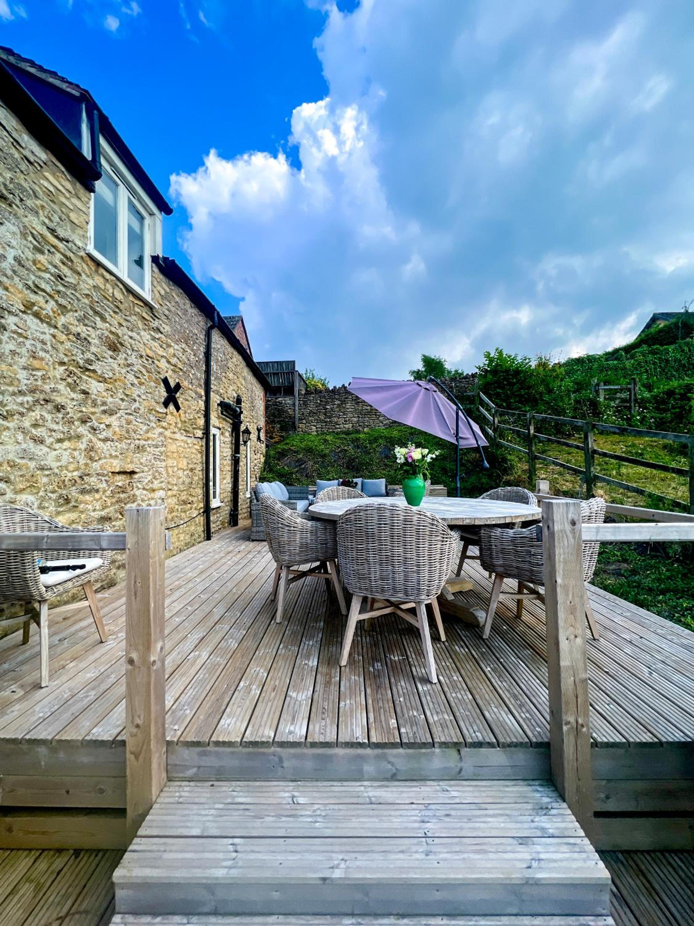 Sherborne Vacations - The Kings Arms - Property Image 5