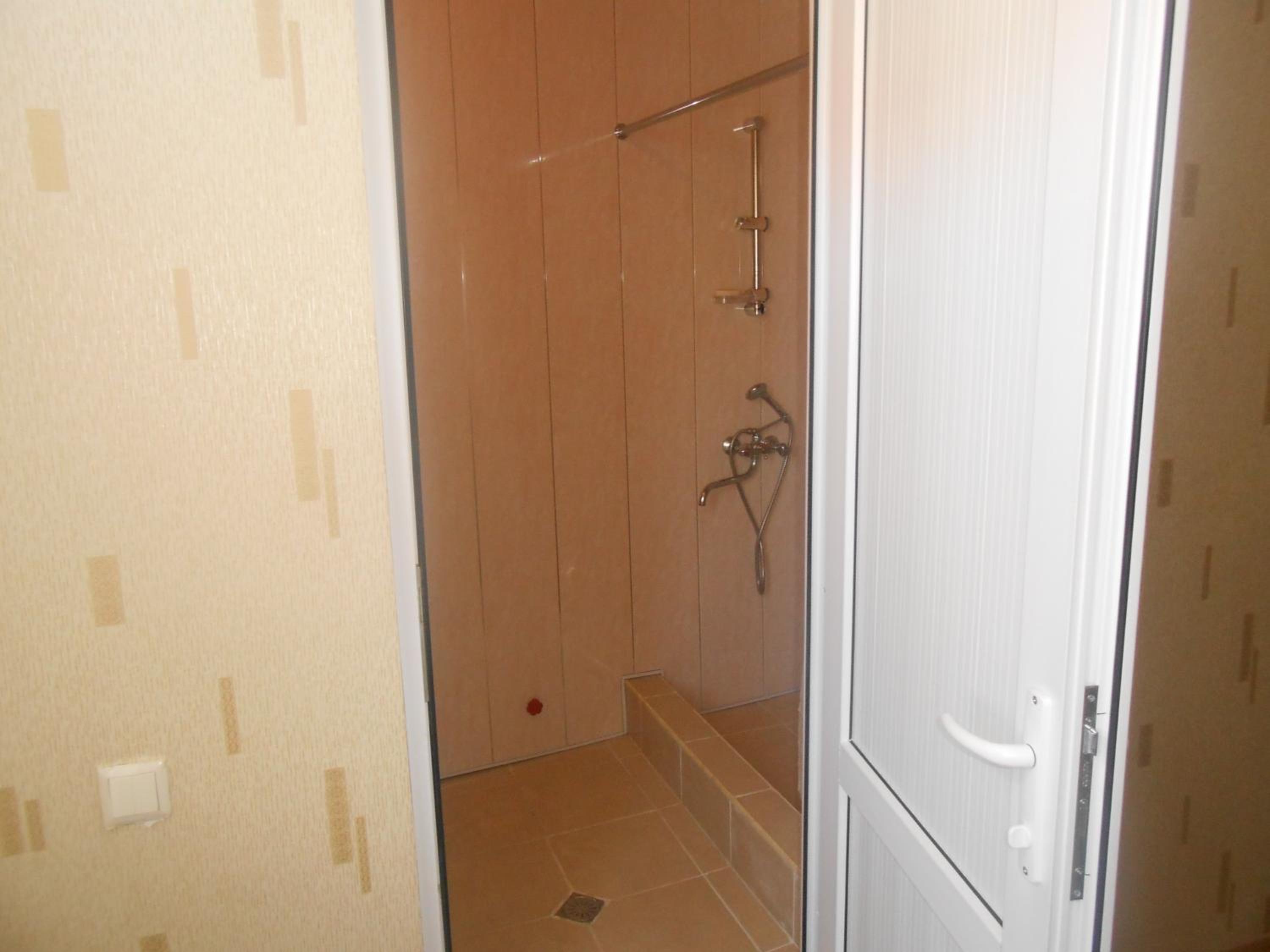 Photo 32