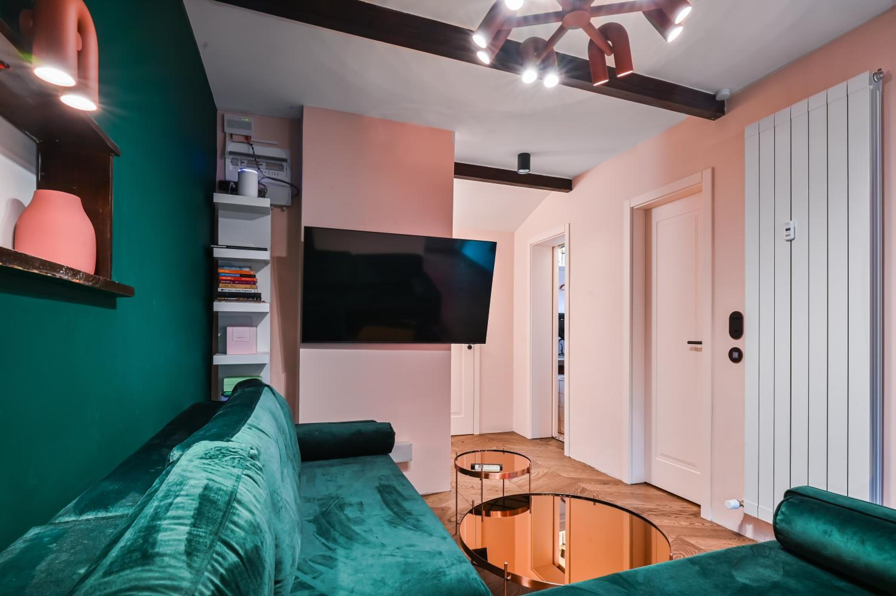 Cozy 1BD Apartment with Private Patio in Lozenets by Flat Mаnager