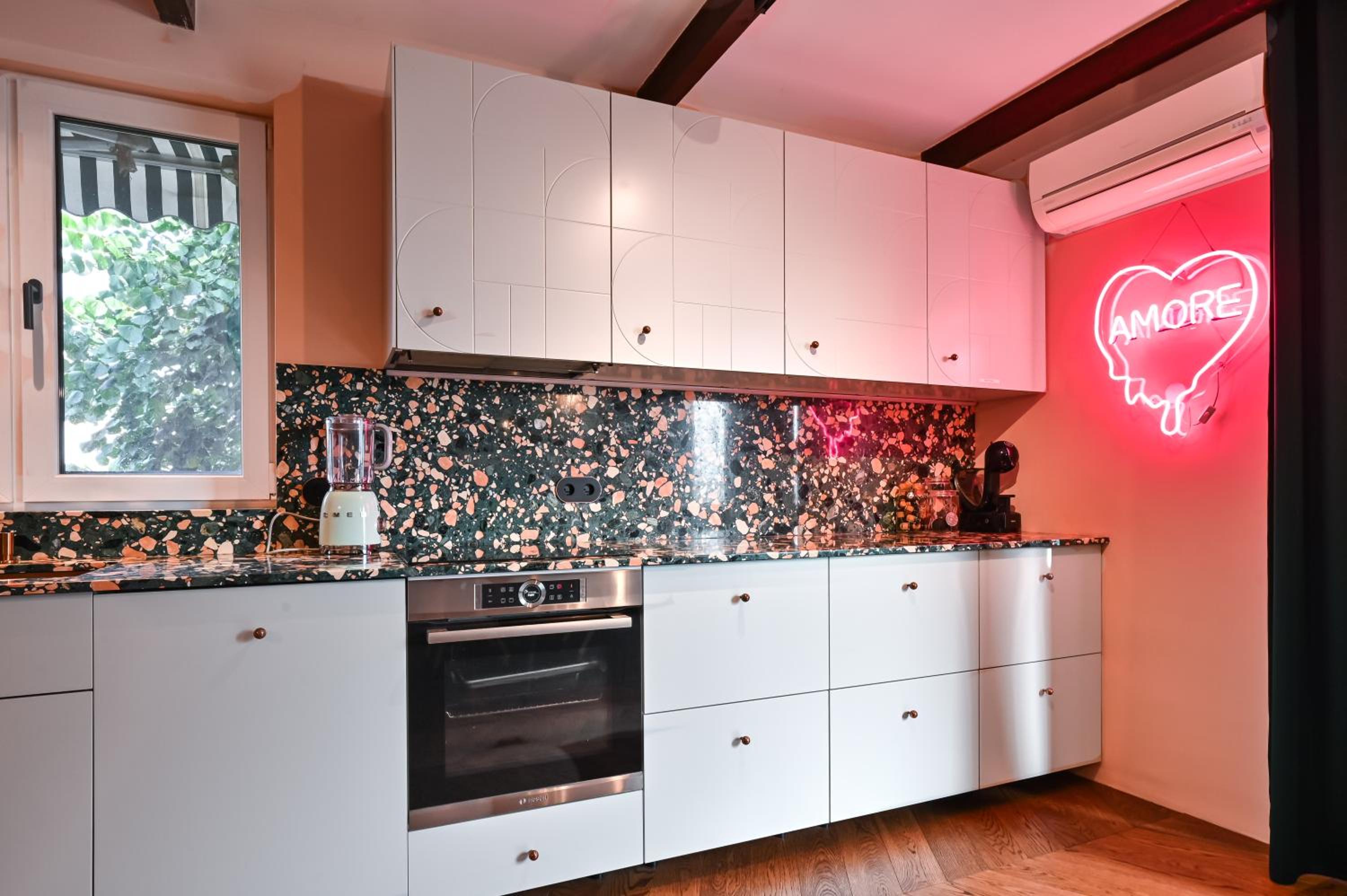 Cozy 1BD Apartment with Private Patio in Lozenets by Flat Mаnager