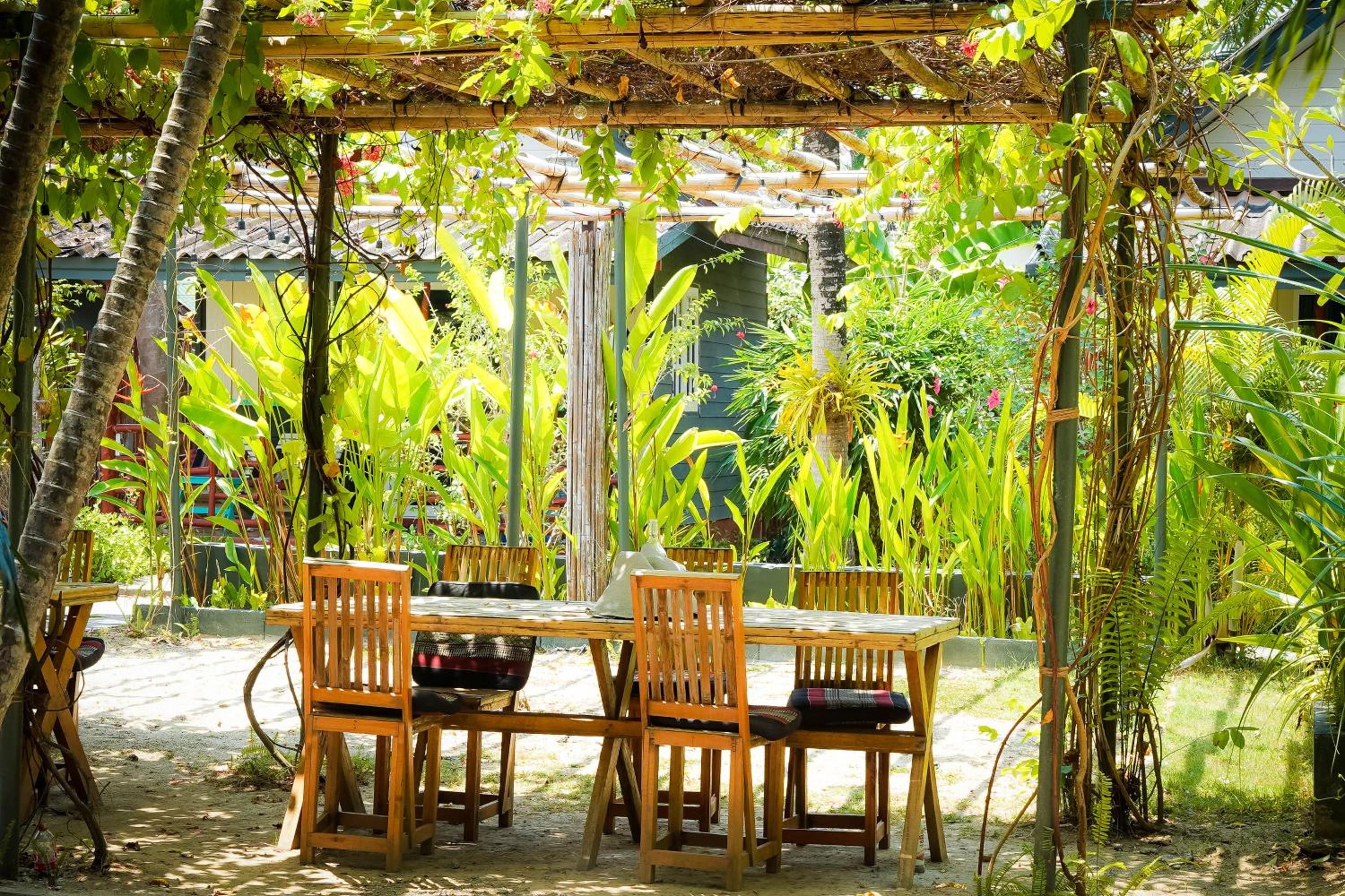 Oasis Yoga Bungalows