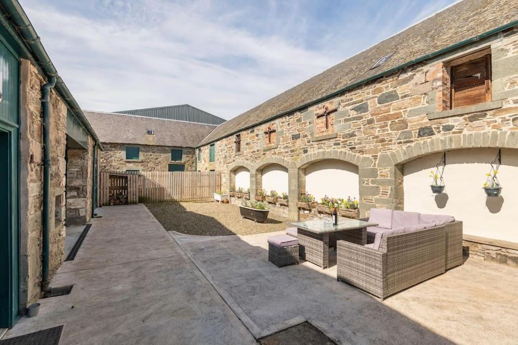 Menzies Steading