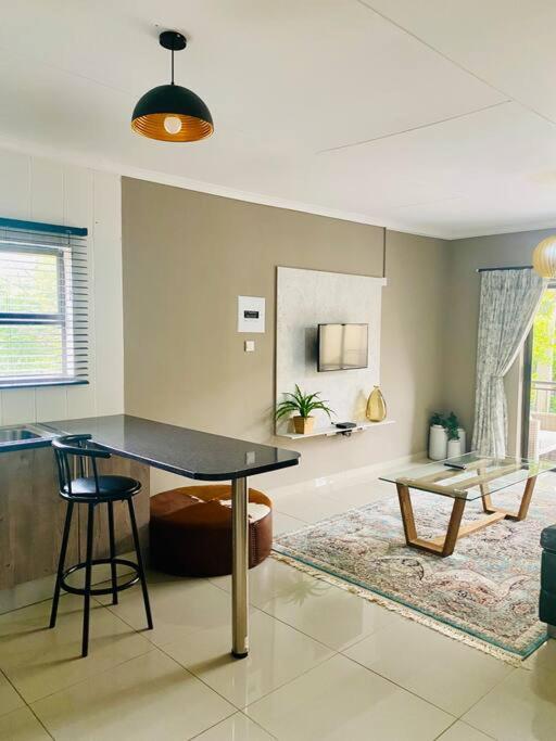Candlewood Apartment 8