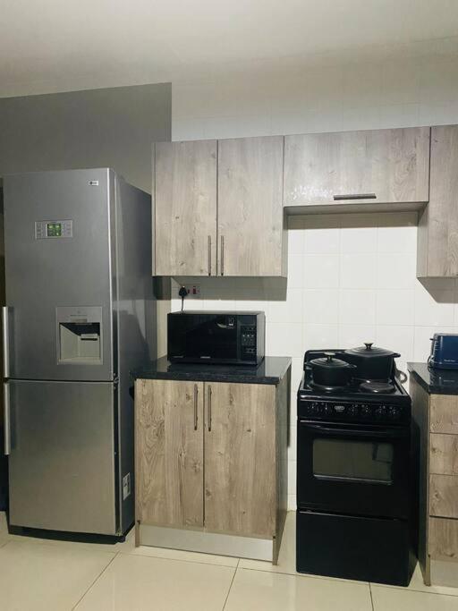 Candlewood Apartment 8