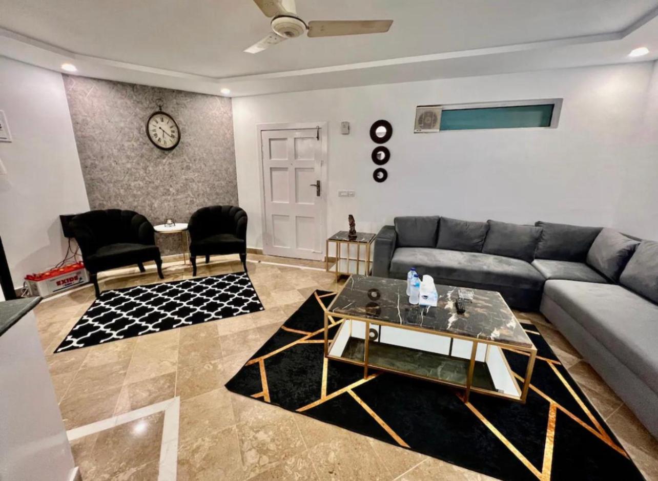 Homtel Signature Suites view 5