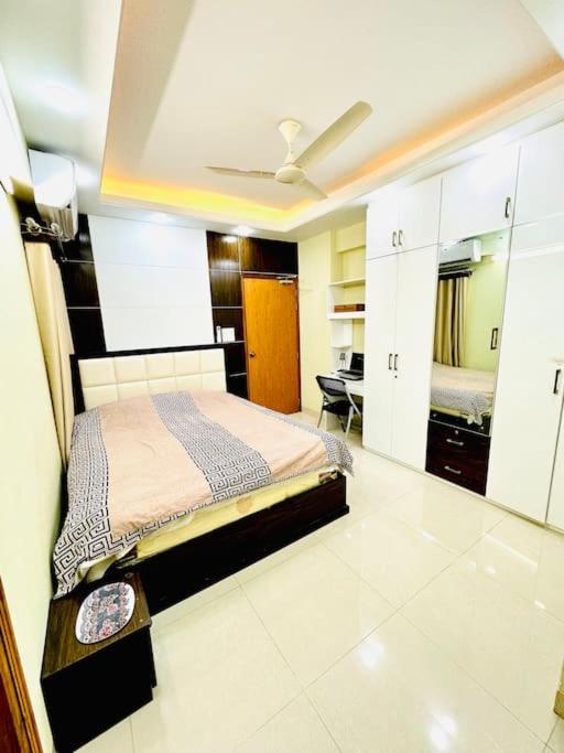 Airly, bright secured flat, Zigatola, Dhanmondi