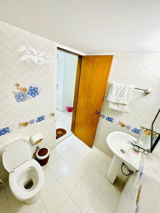 Airly, bright secured flat, Zigatola, Dhanmondi