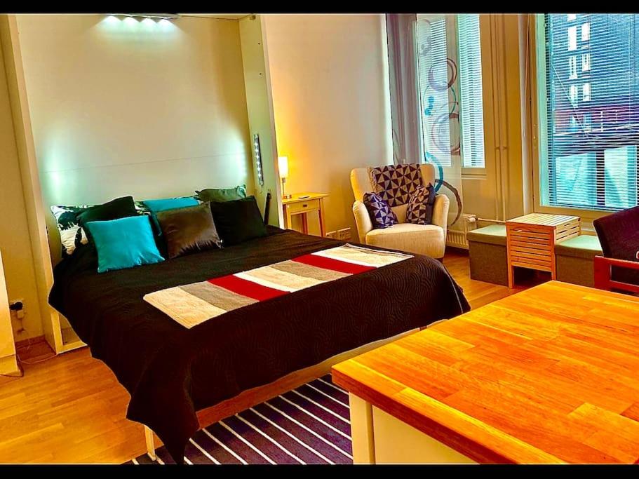 To LuxStudio KARNEOLI From Helsinki Airport 6 min, to City 27min, Free Parking in Kivistö view 5