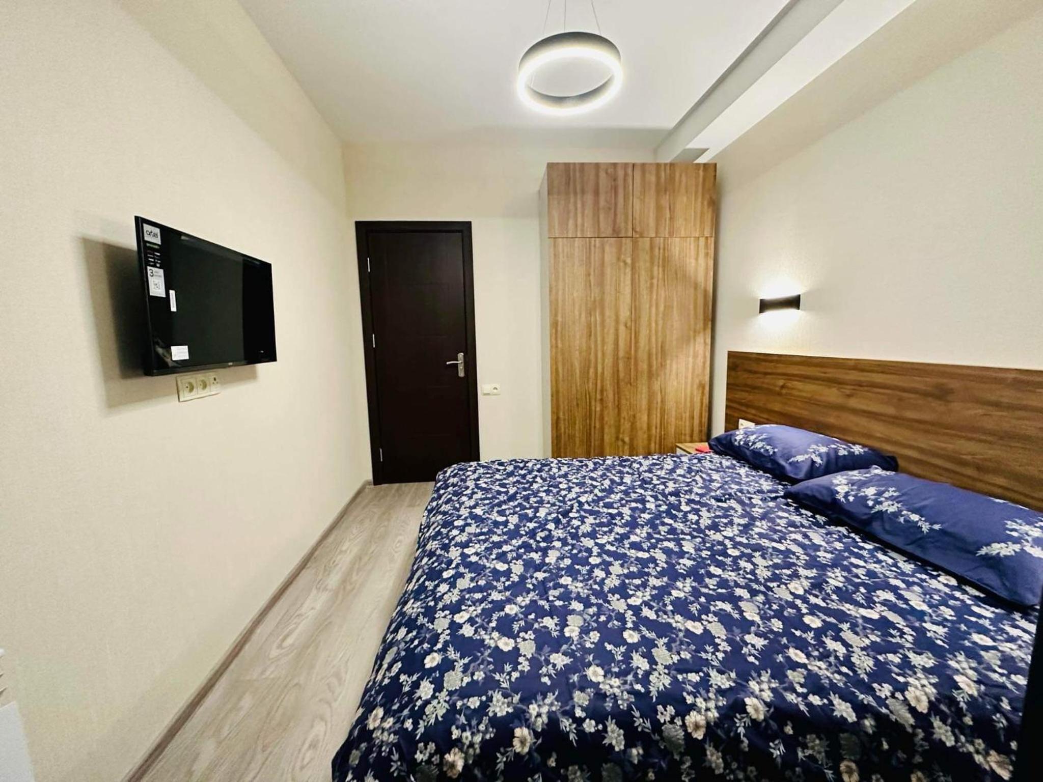 Crystal Loft Apartment Block A 411 view 2
