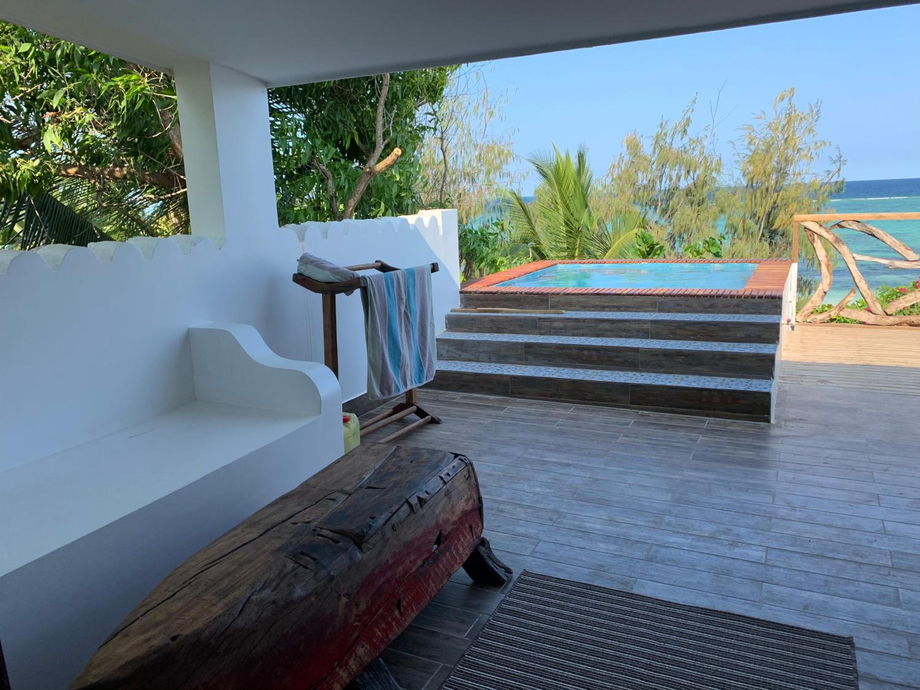 Zi Loft Beach Cottage view 5