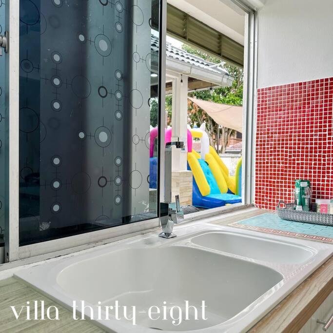 Villa Thirty-Eight @ Port Dickson photo 4