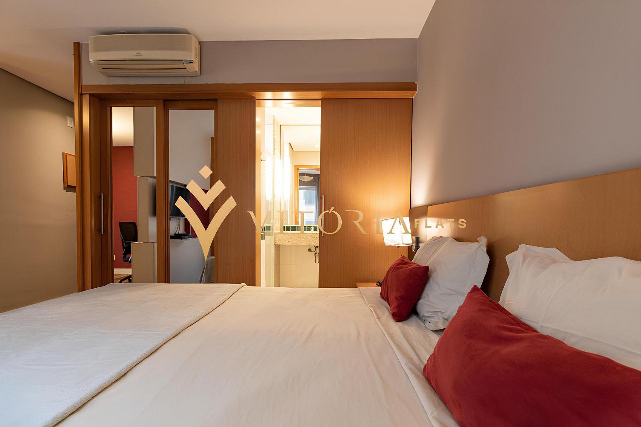 Apartment Near Ibirapuera Park with Parking Space