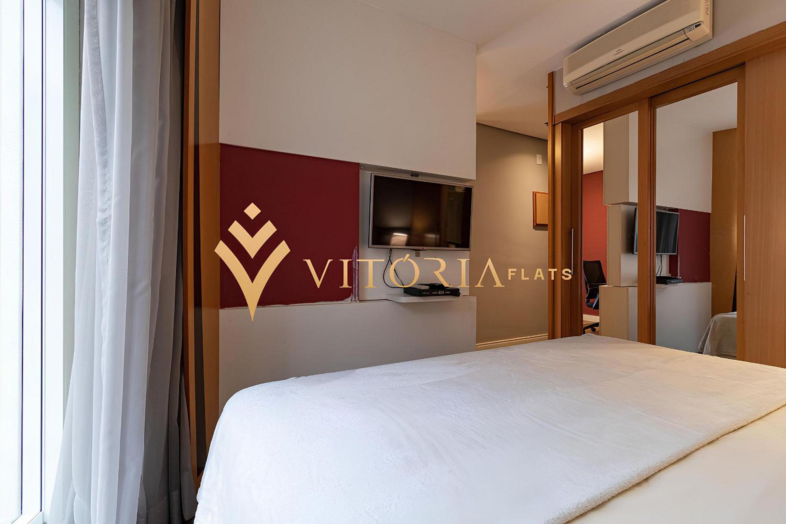 Apartment Near Ibirapuera Park with Parking Space