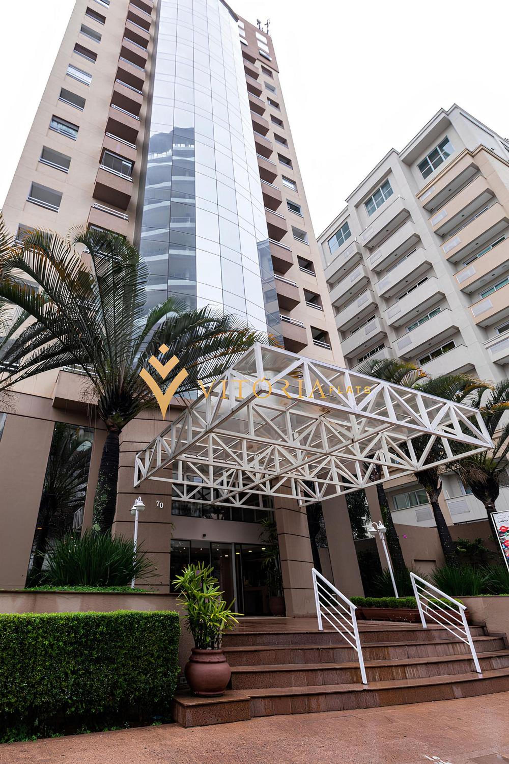 Apartment Near Ibirapuera Park with Parking Space