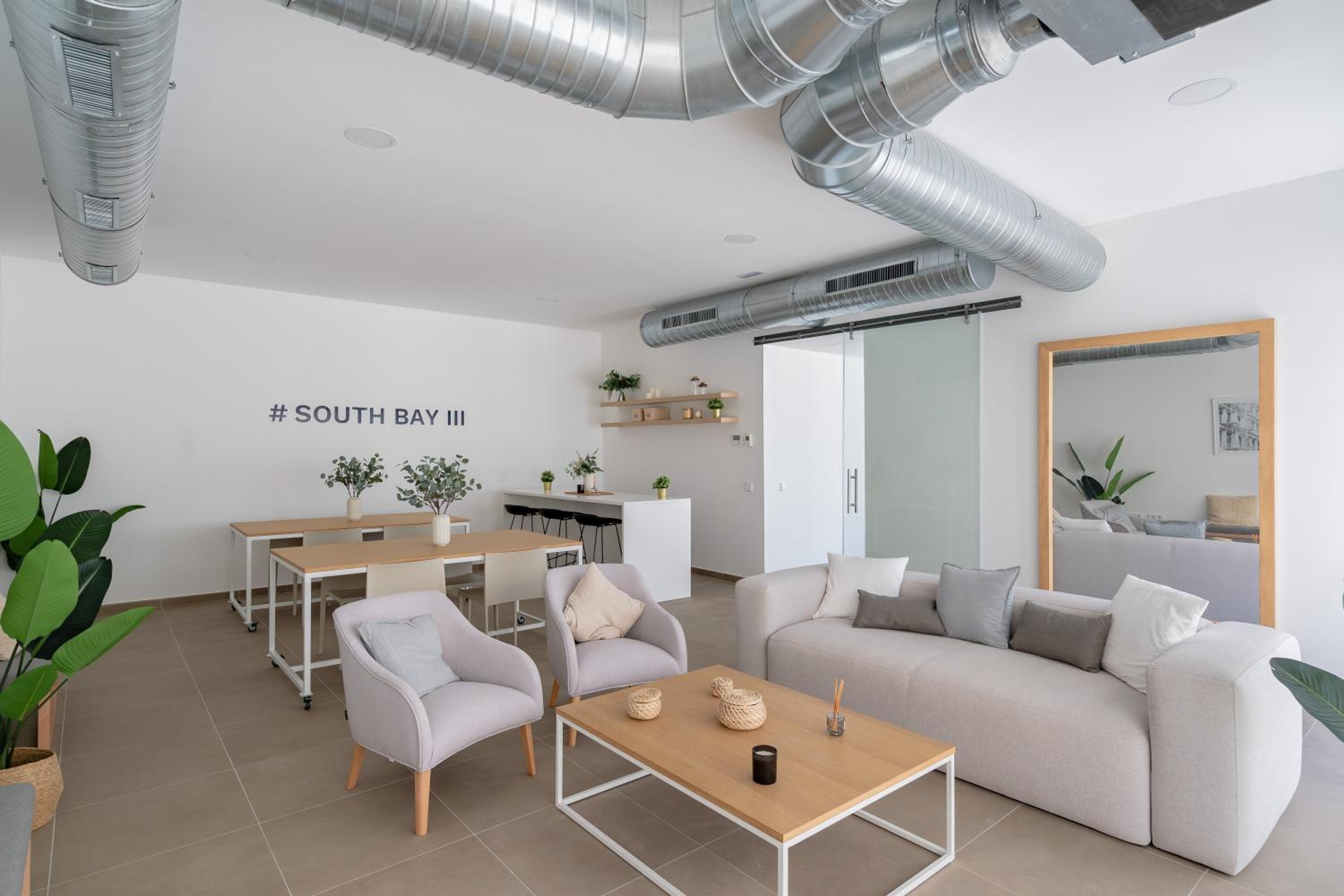 Bright and Stunning 2 bed Apartment in Southbay - RDR530