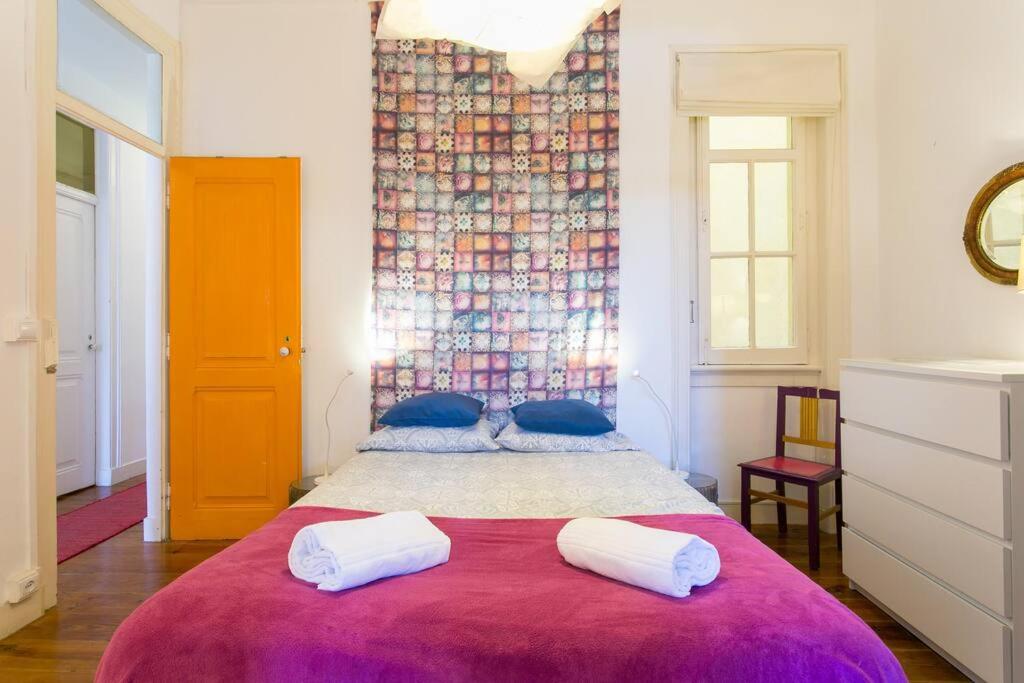 Principe Real Orange tree w/ view 3 bedrooms flat!