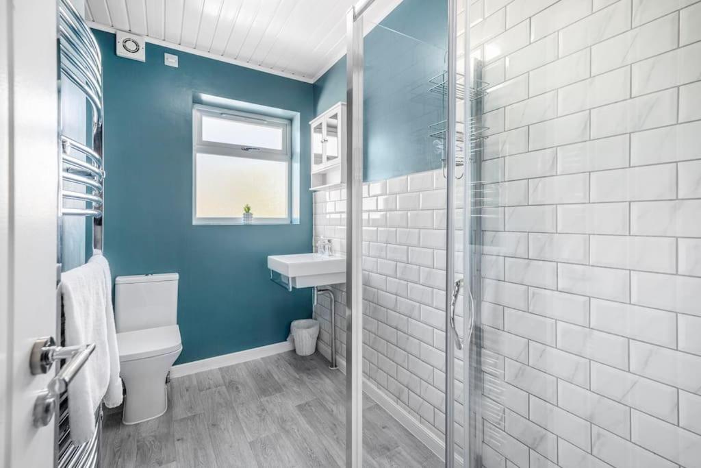 Jefferson 4 Bed, 5 Guests view 5