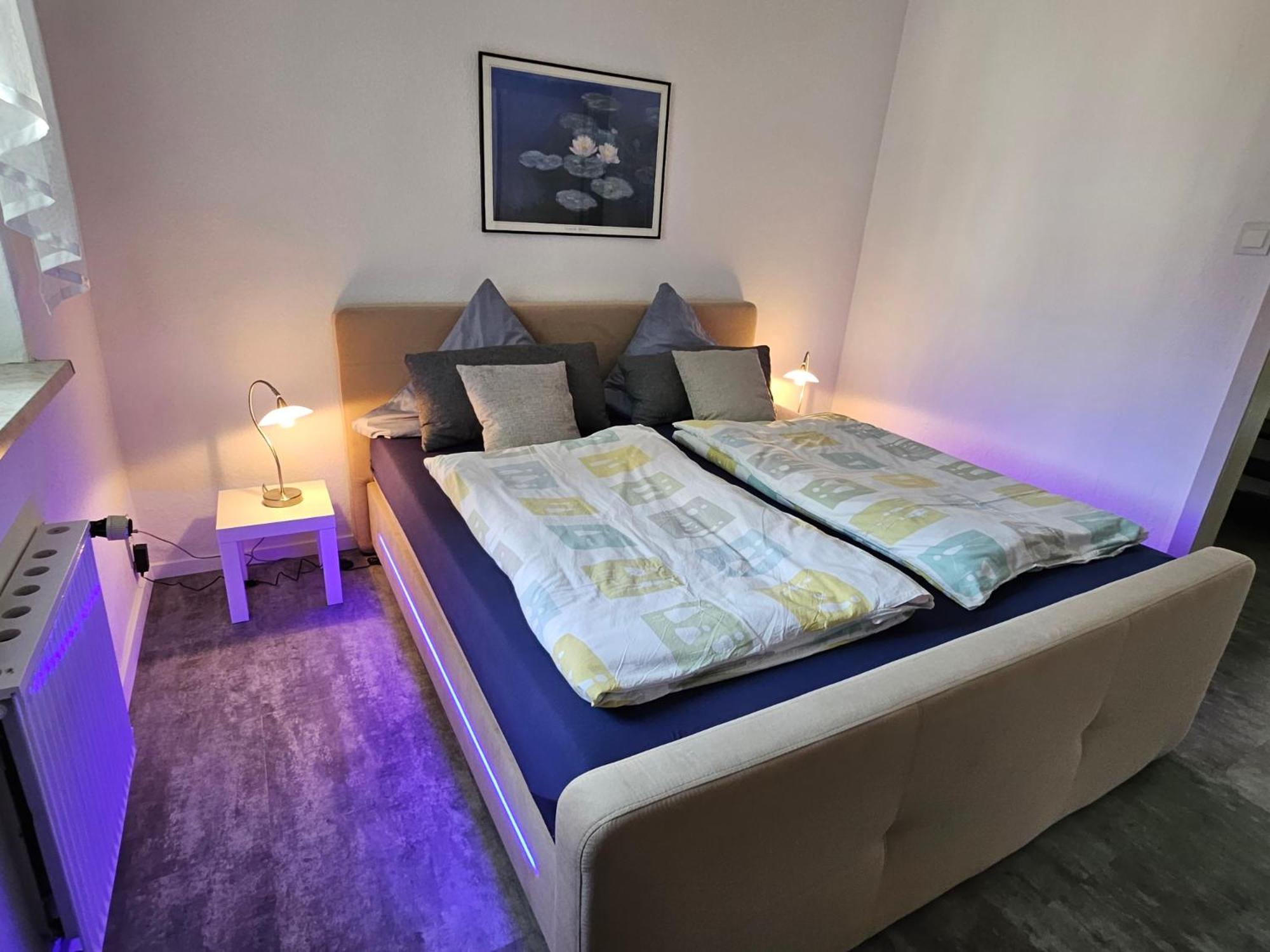 Apartments am Saalebogen mit Gartenterrasse, Grillkamin und freie Parkplätze