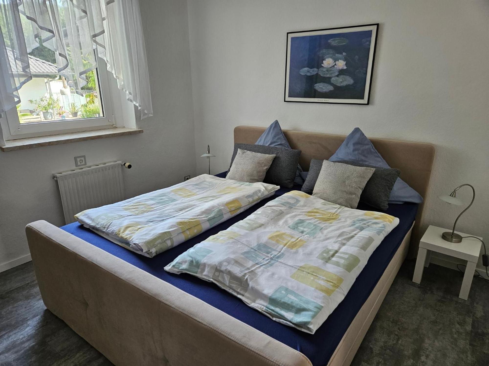 Apartments am Saalebogen mit Gartenterrasse, Grillkamin und freie Parkplätze