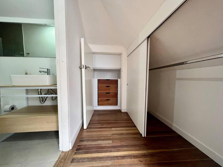 Beautiful renovated apartment in historic house