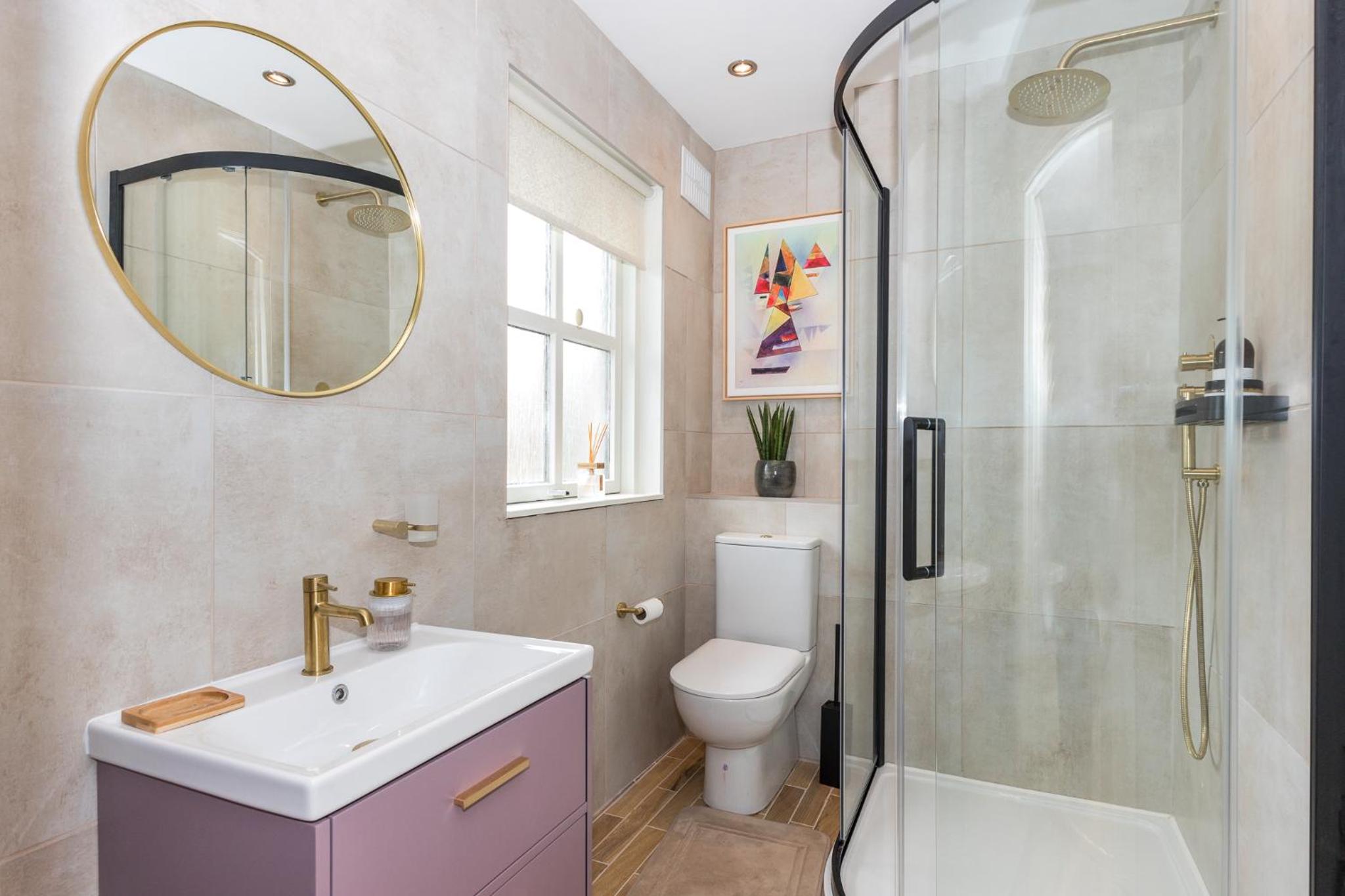 Fashionable Chic Townhouse in D4