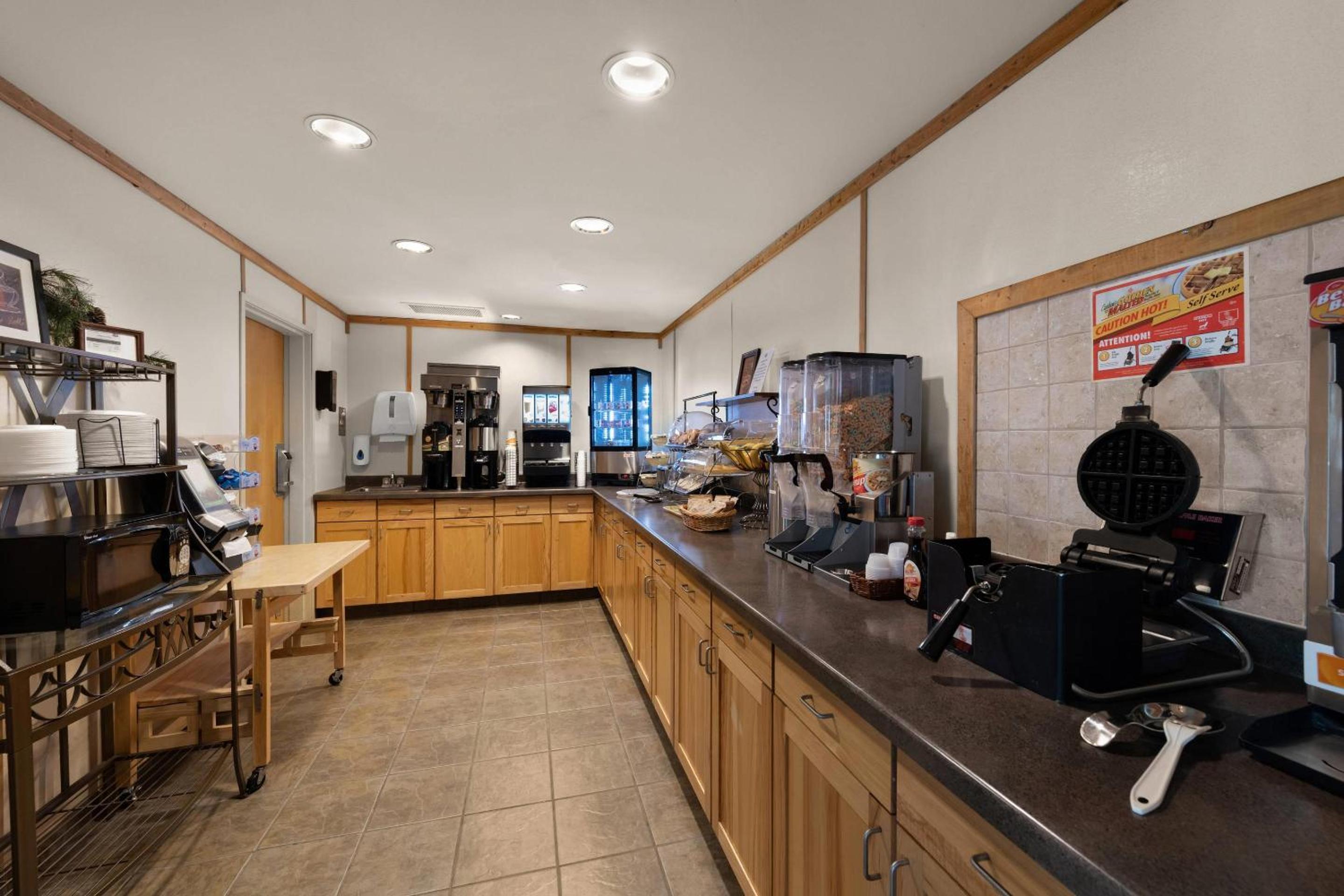 Rodeway Inn & Suites Tomahawk, Foto 31