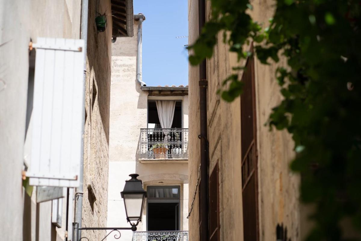 Montpellier Vacations - L'Agora Home HH - Centre Historique Corum - Netflix Prime Video - Property Image 11