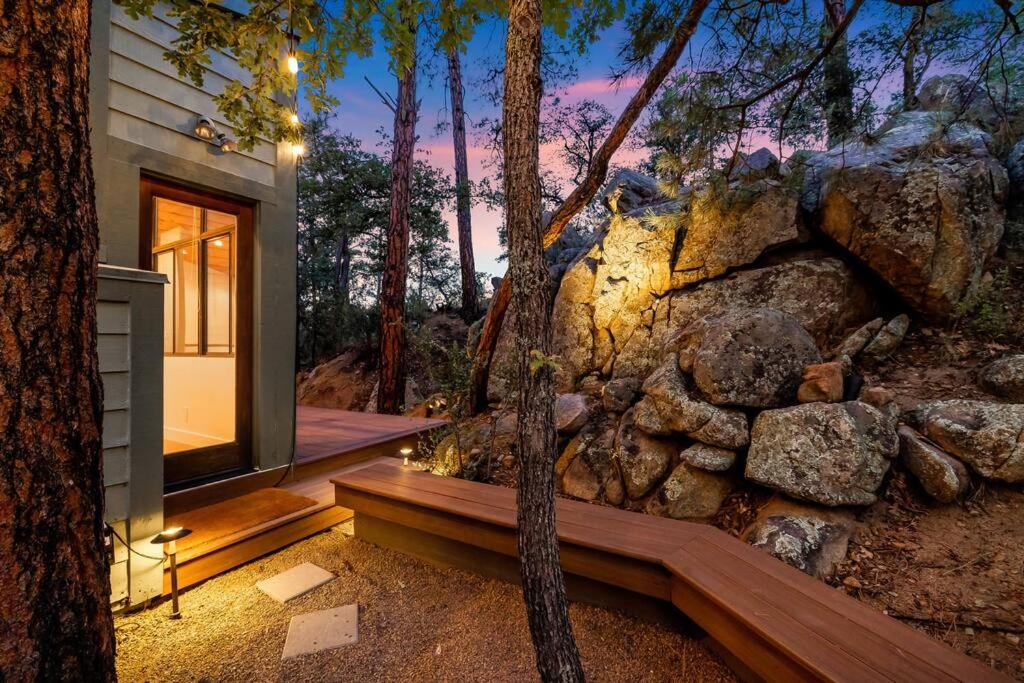 Lux Woodside Haven- A Prescott Retreat