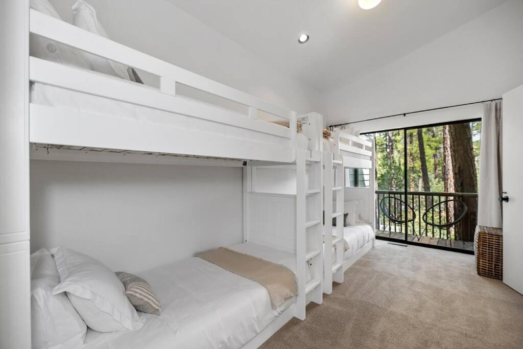 Lux Woodside Haven- A Prescott Retreat