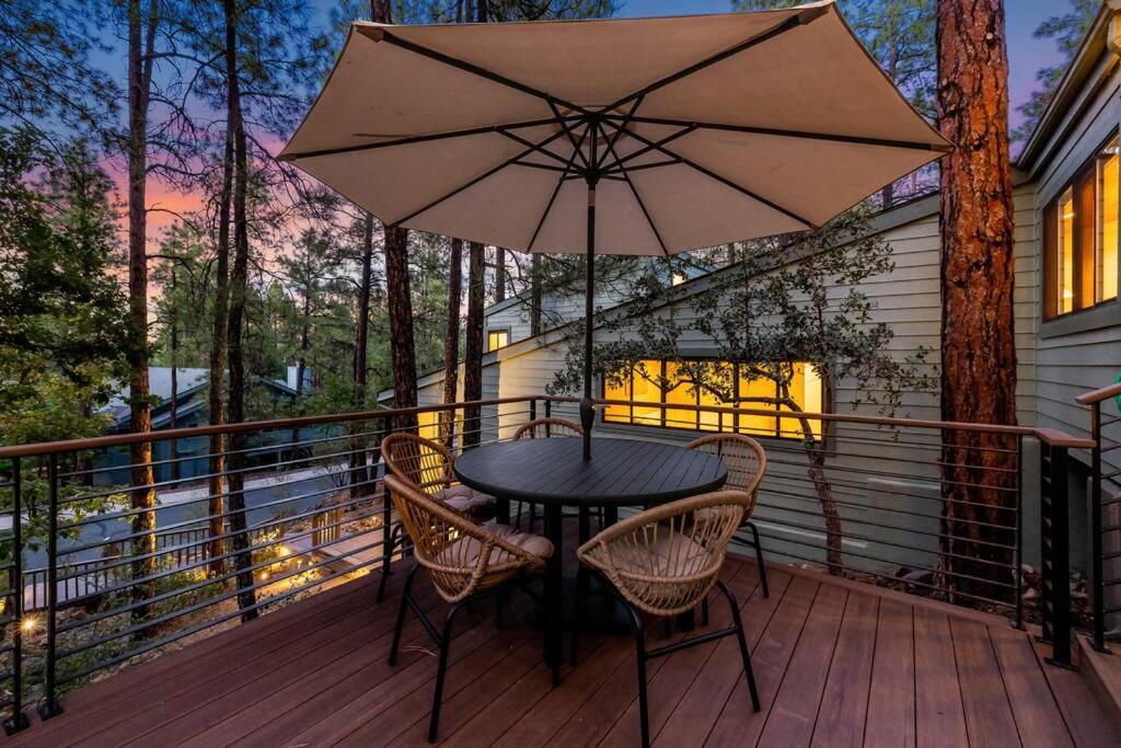 Lux Woodside Haven- A Prescott Retreat