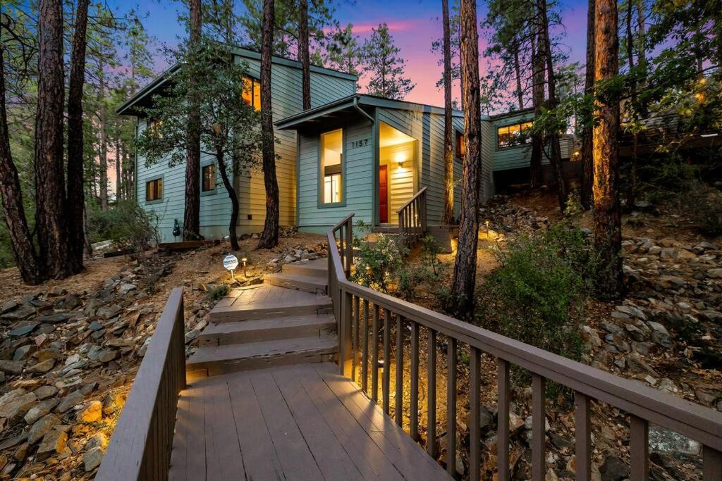 Lux Woodside Haven- A Prescott Retreat