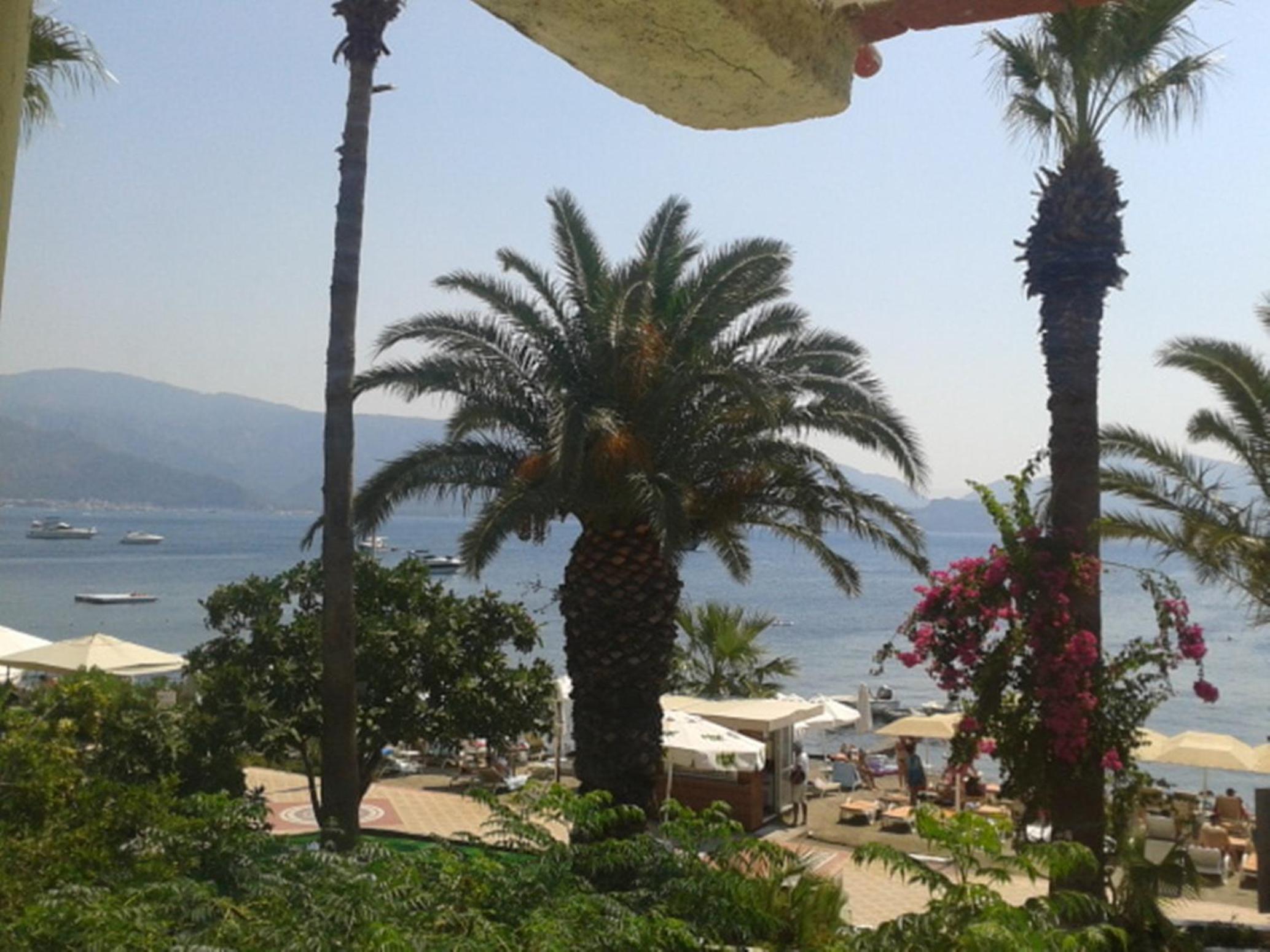Uysal Motel Beach