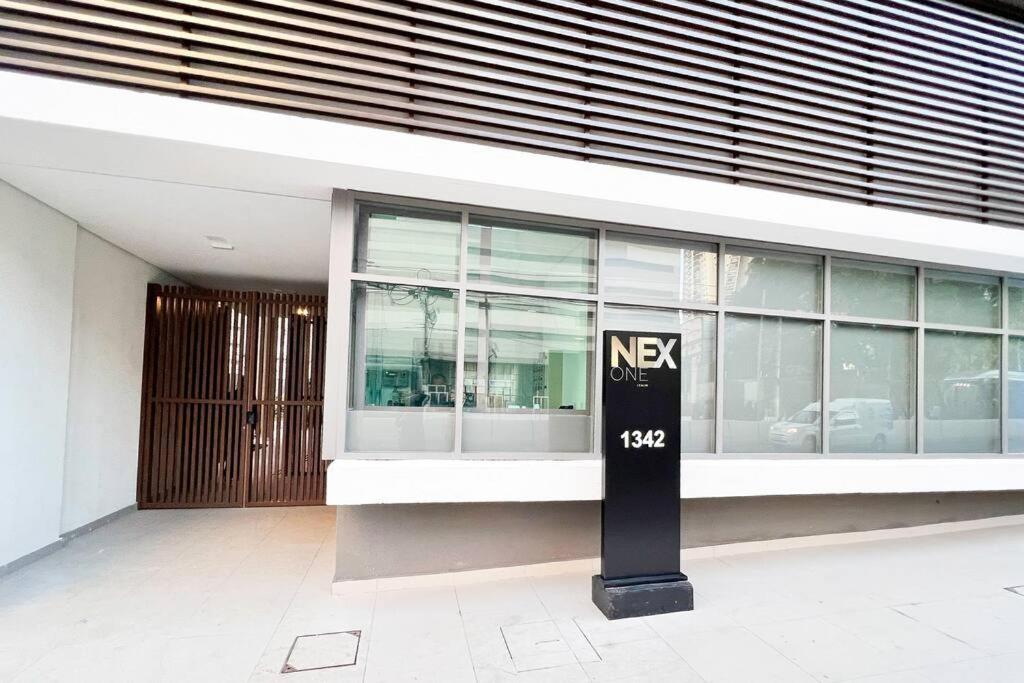 Flat Novo, com localização privilegiada.