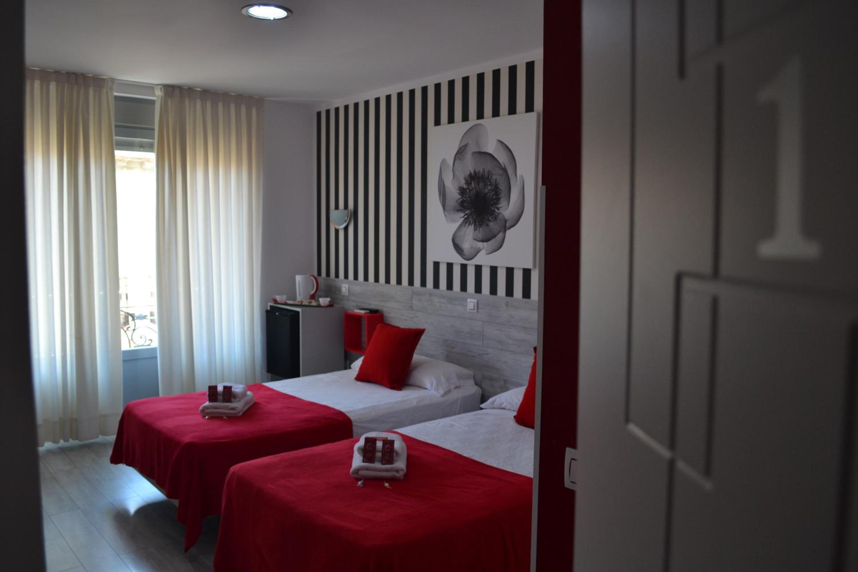 Hostal Madrid Sol-0