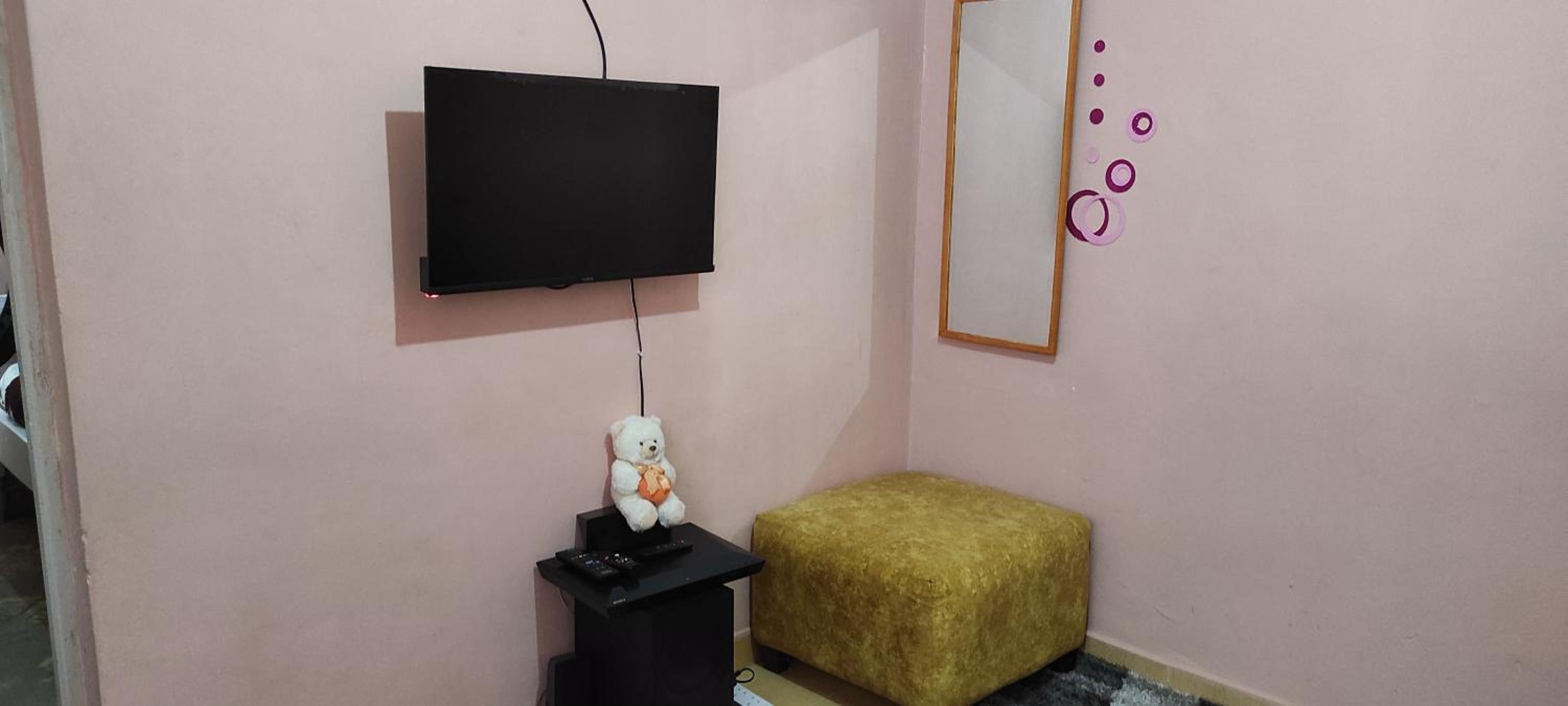 Elegantly furnished 1bedroom at Claycity, Thika Rd view 3