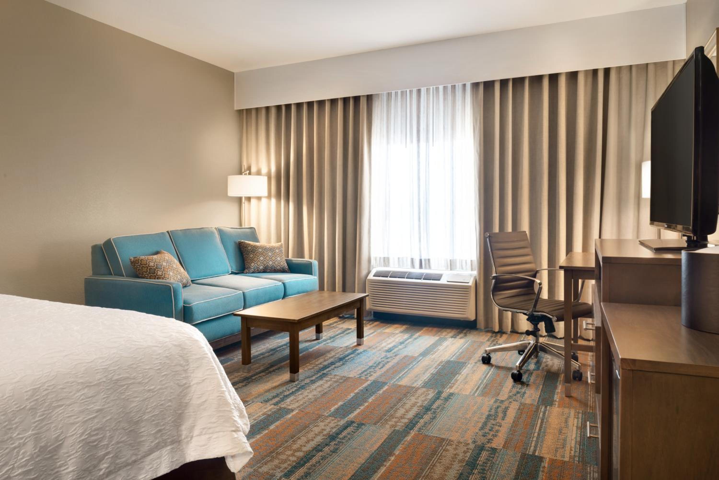 Elko Vacations - Hampton Inn by Hilton Elko Nevada - Property Image 3