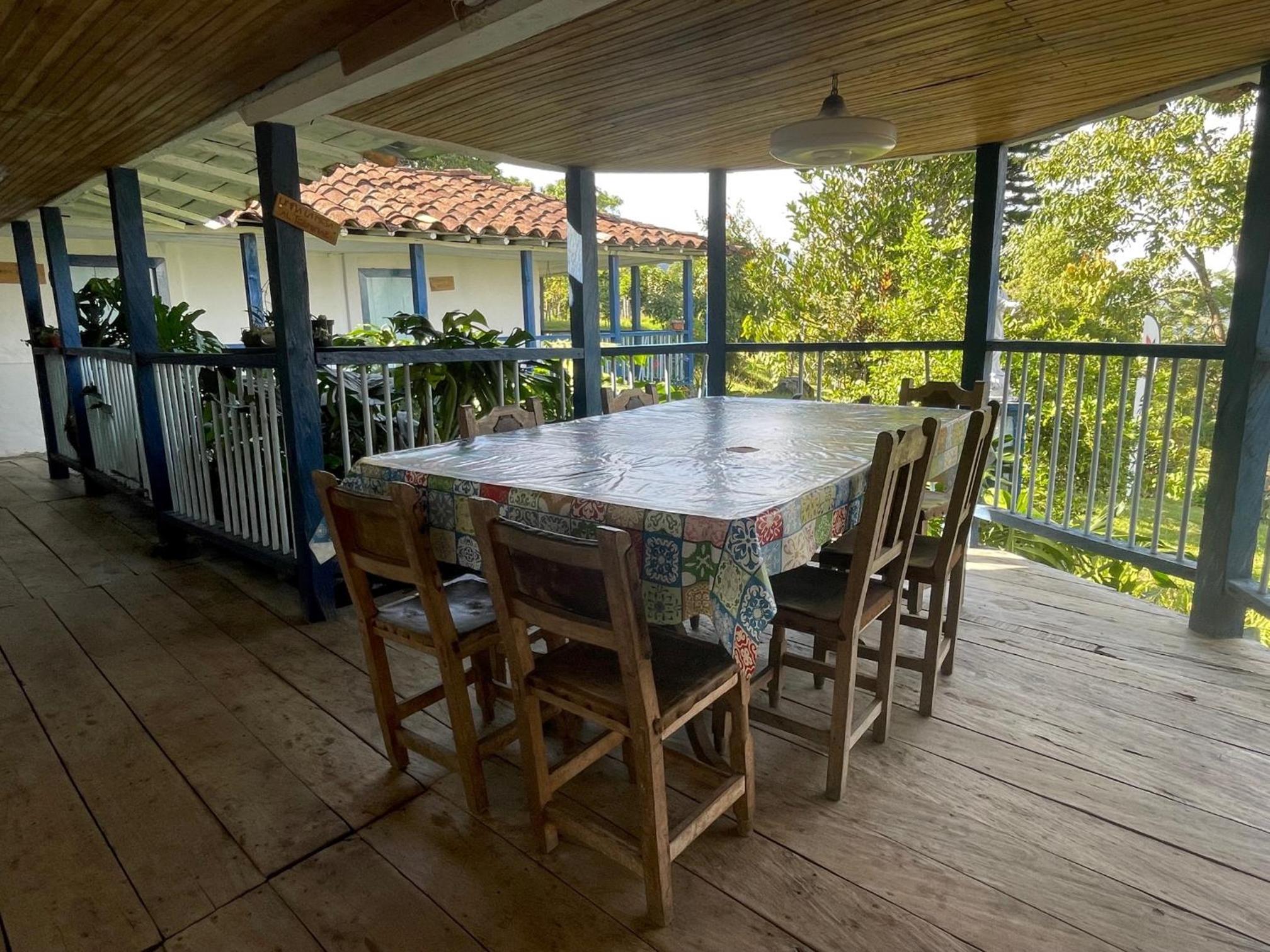 La Peña Abejorral - Hostal de Aventura