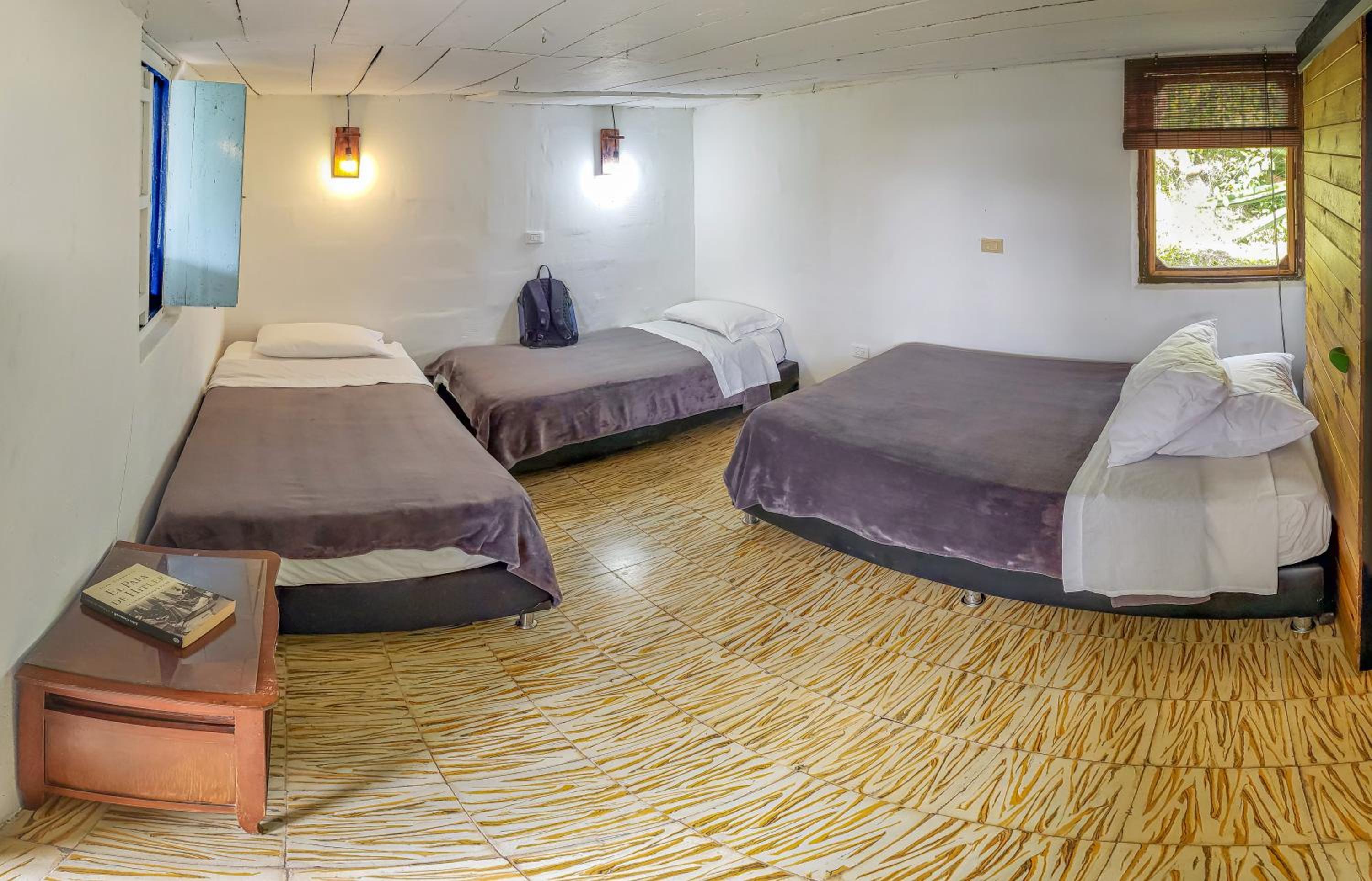 La Peña Abejorral - Hostal de Aventura