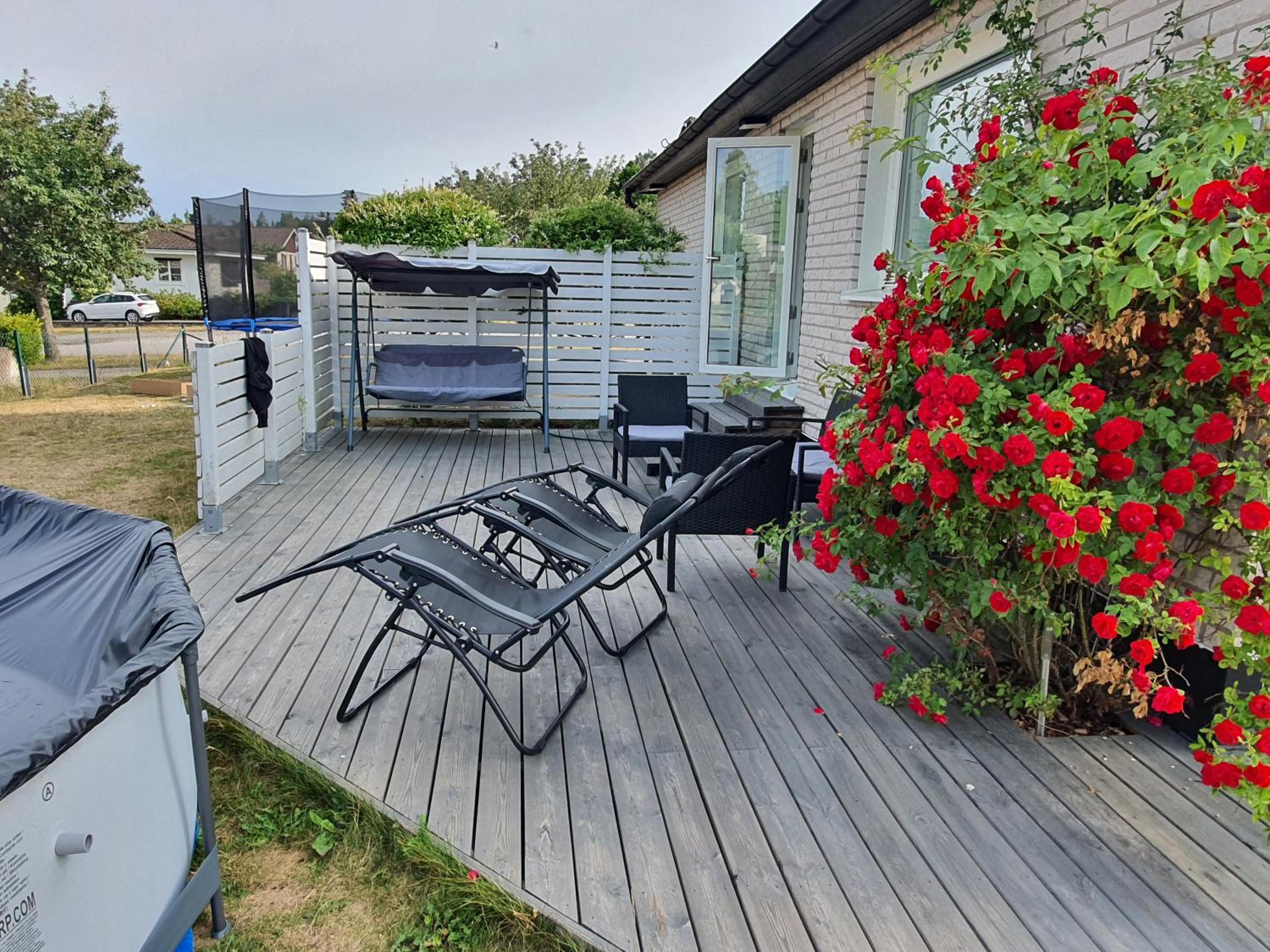Villa for 10 persons with massage chair, sauna, billiard table and free electric vehicle station for electric cars