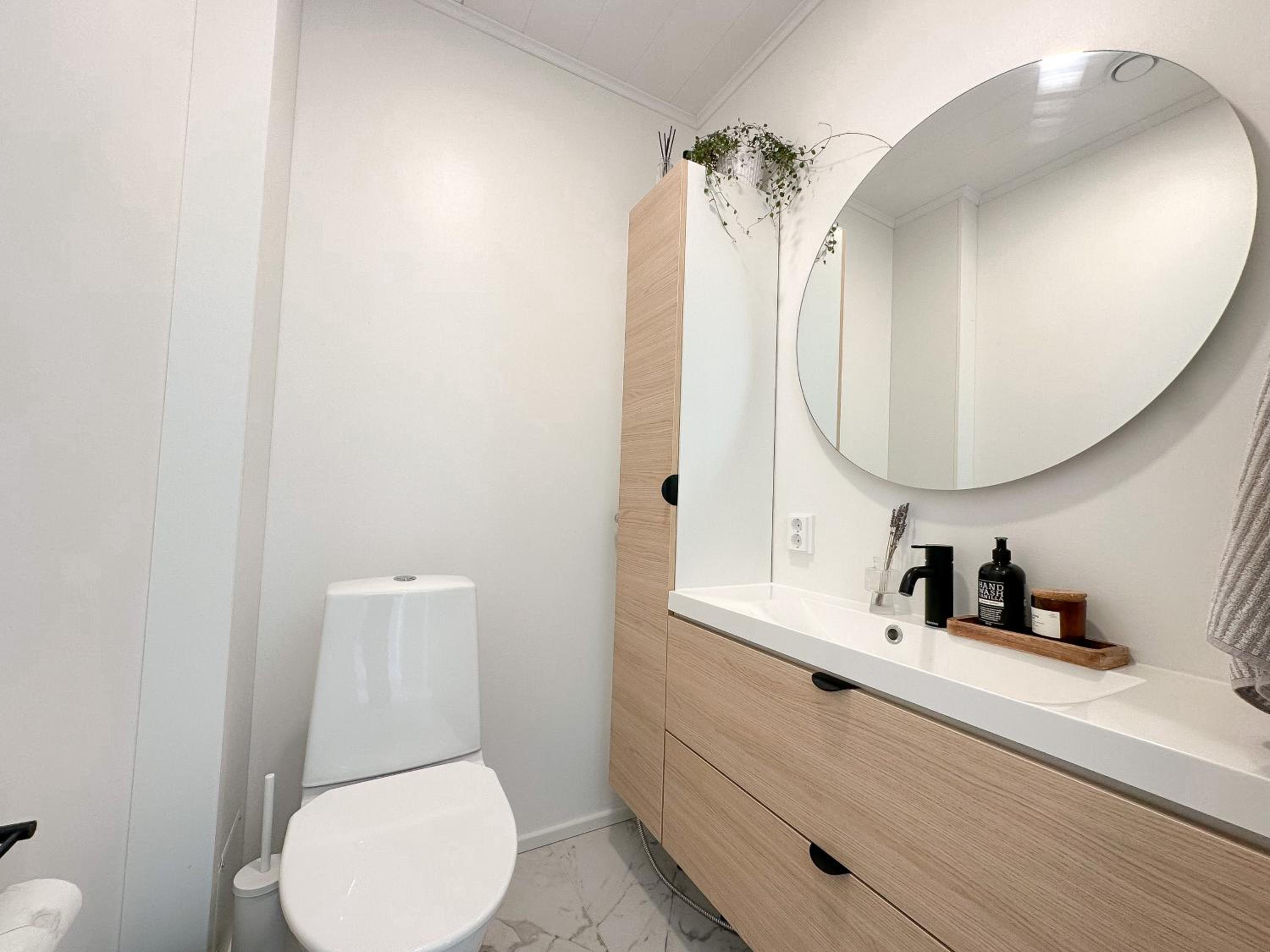 Snow Heaven Suites By BookLapland