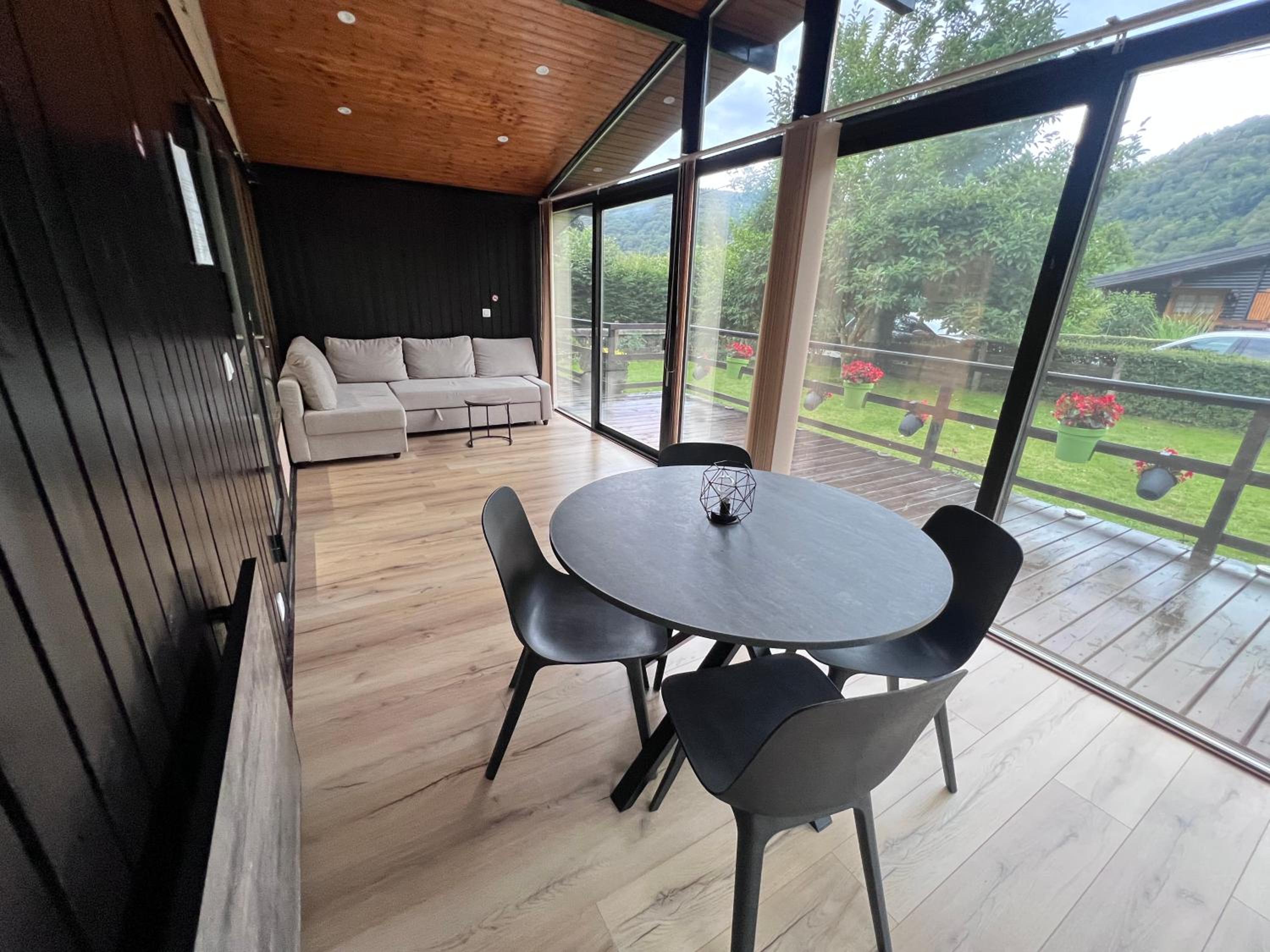 Spacieux chalet à Aywaille