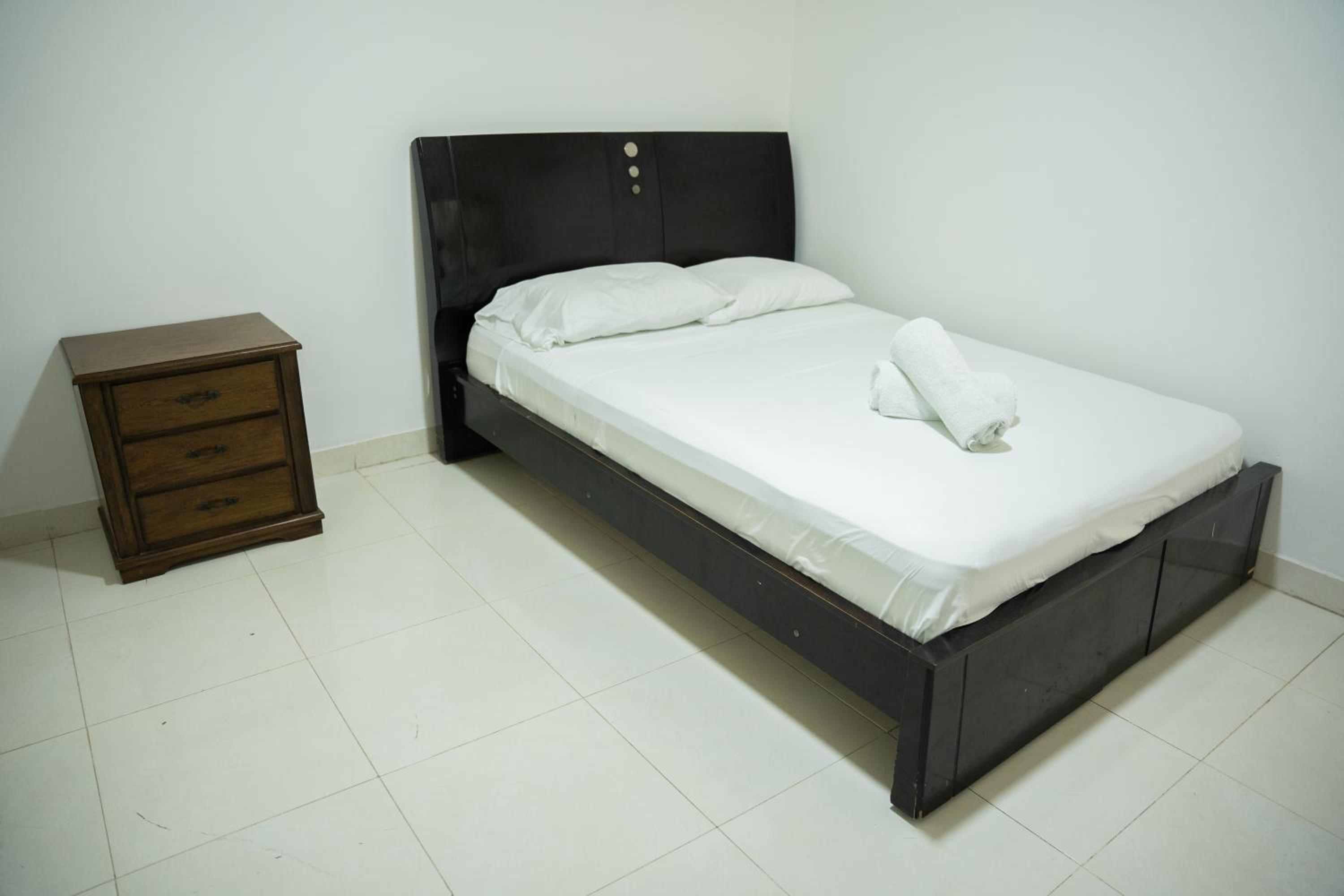 Rocky Cay Lodging