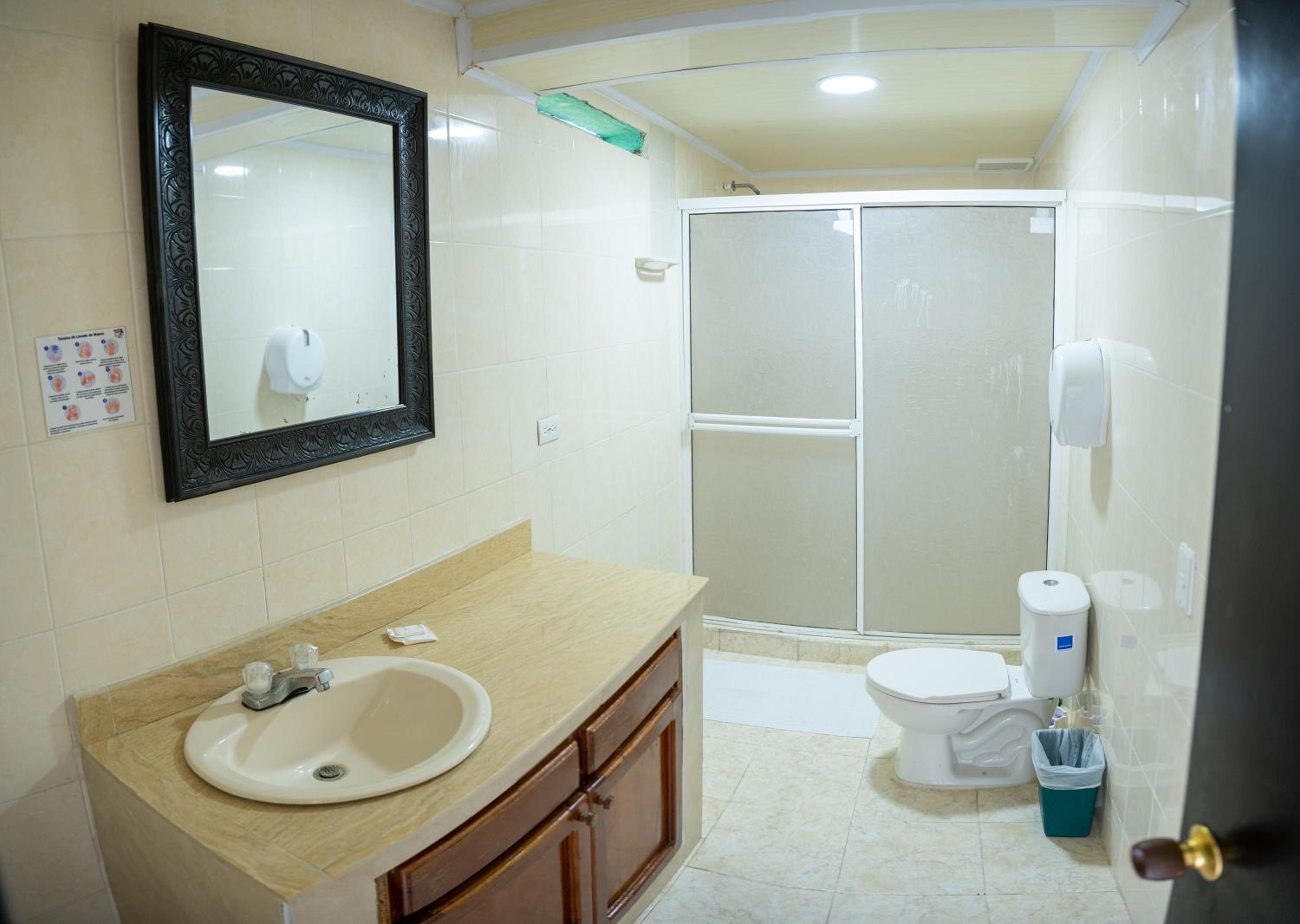 Rocky Cay Lodging